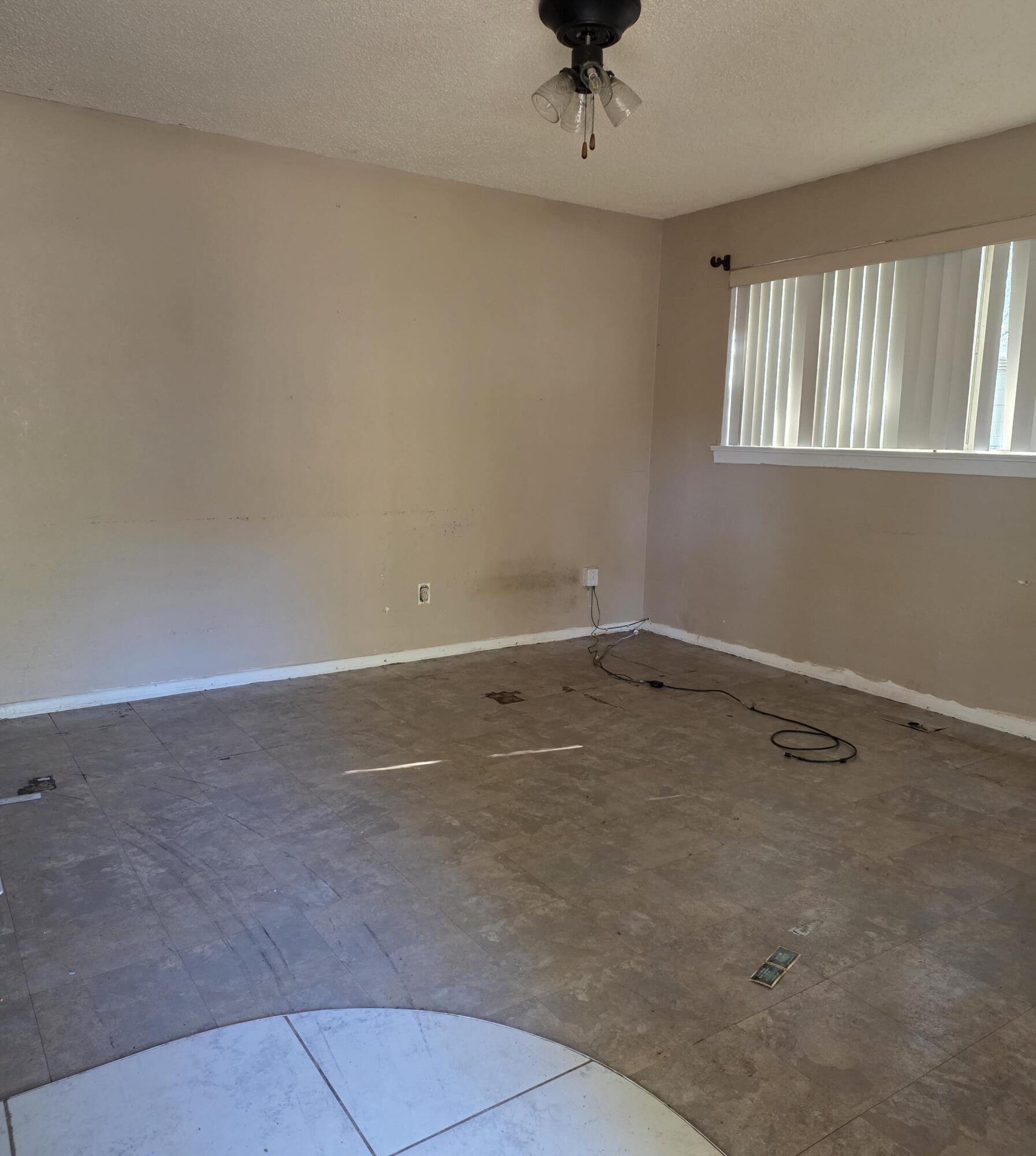 MONTCLAIR - Residential