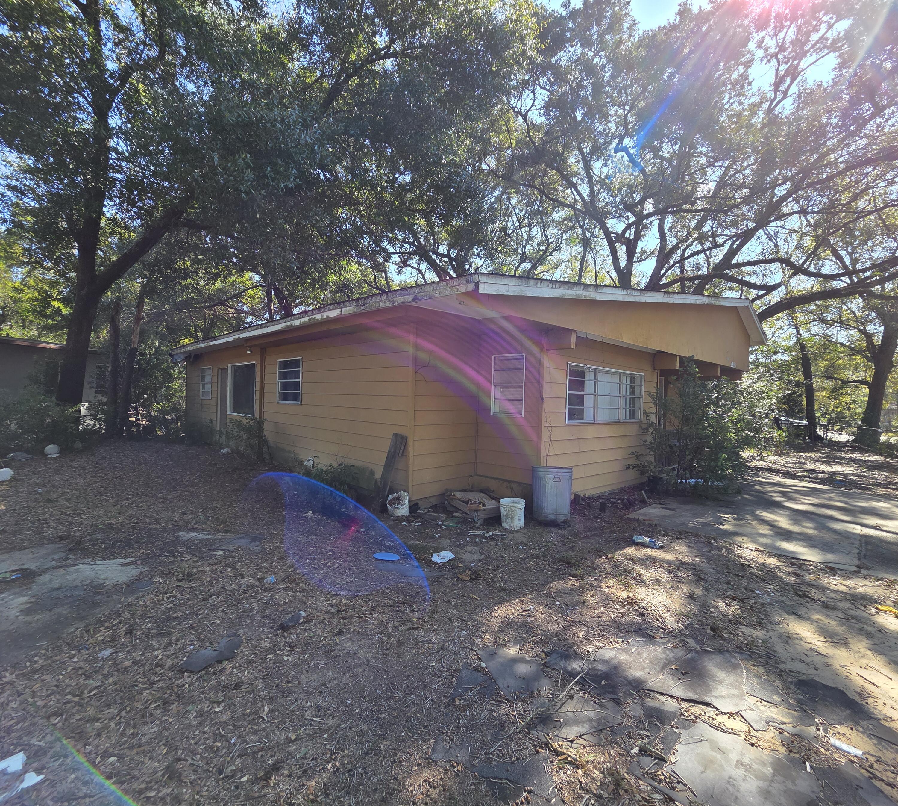 MONTCLAIR - Residential