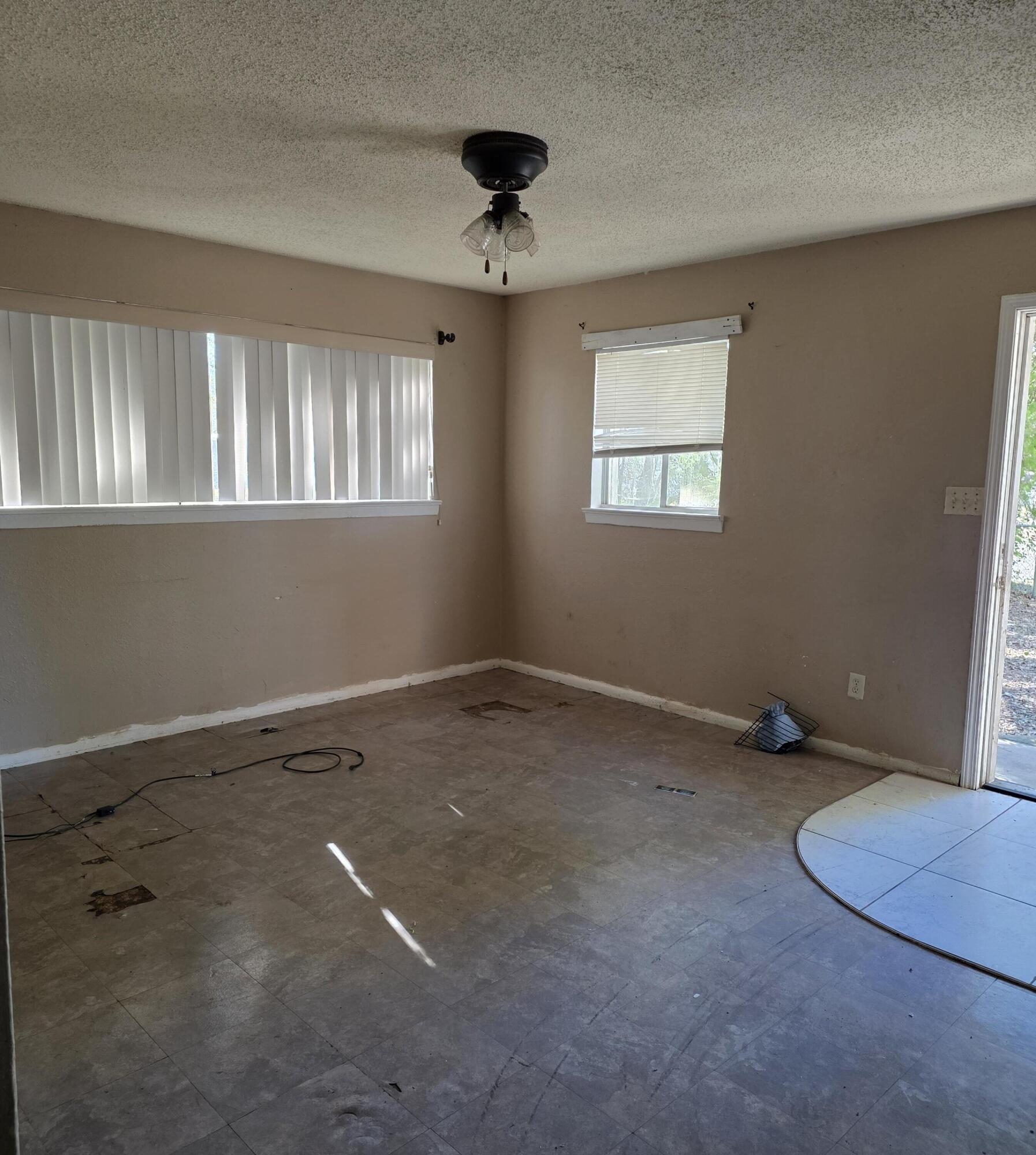 MONTCLAIR - Residential