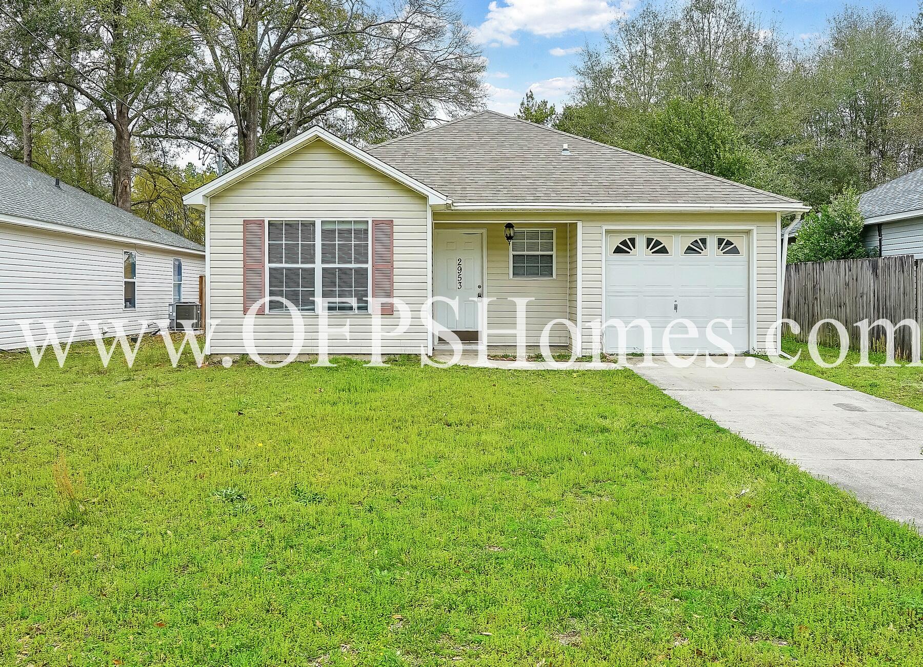 OAKDALE MINI FARMS - Residential Lease