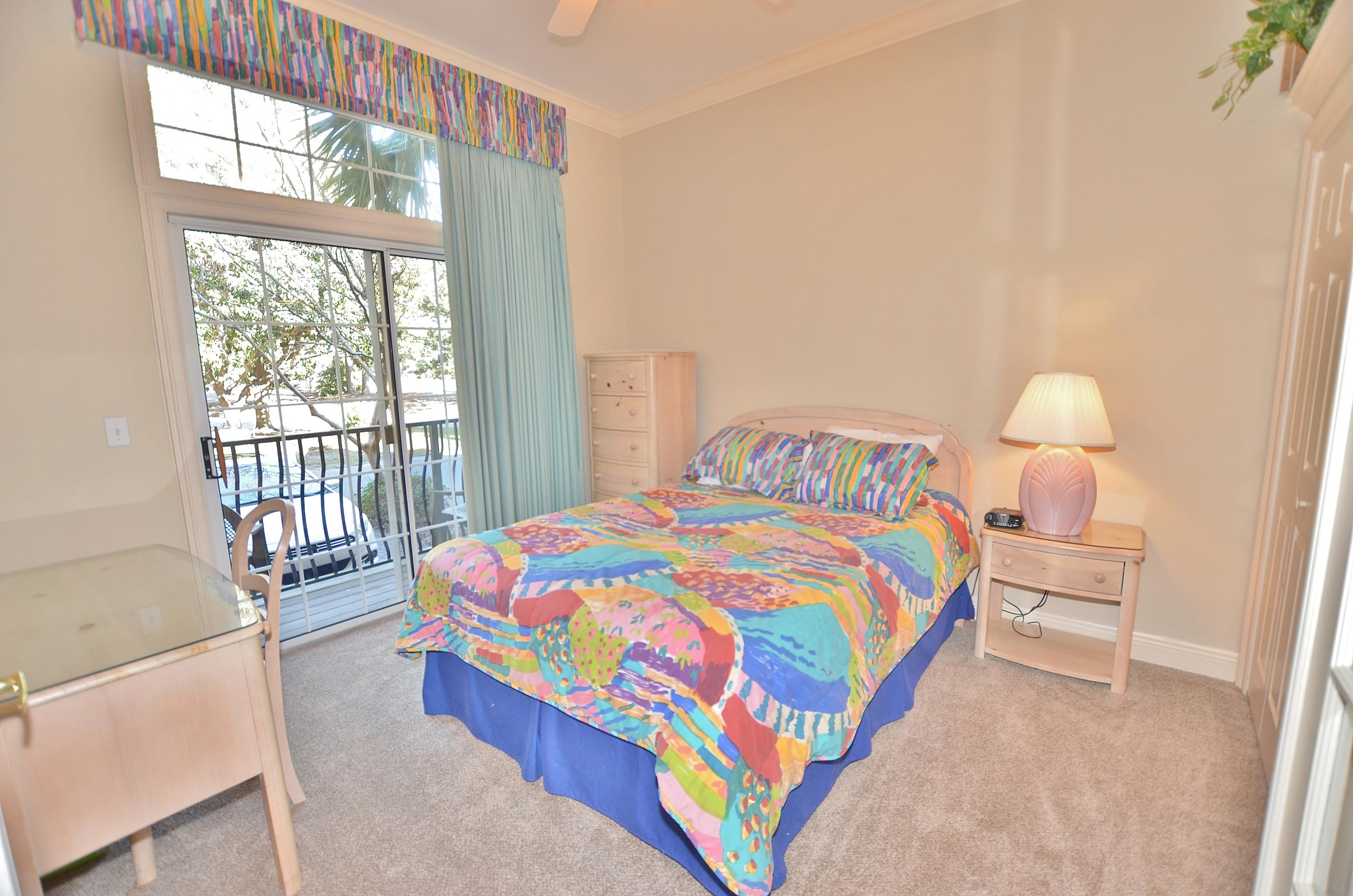 VANTAGE POINTE - Residential Lease