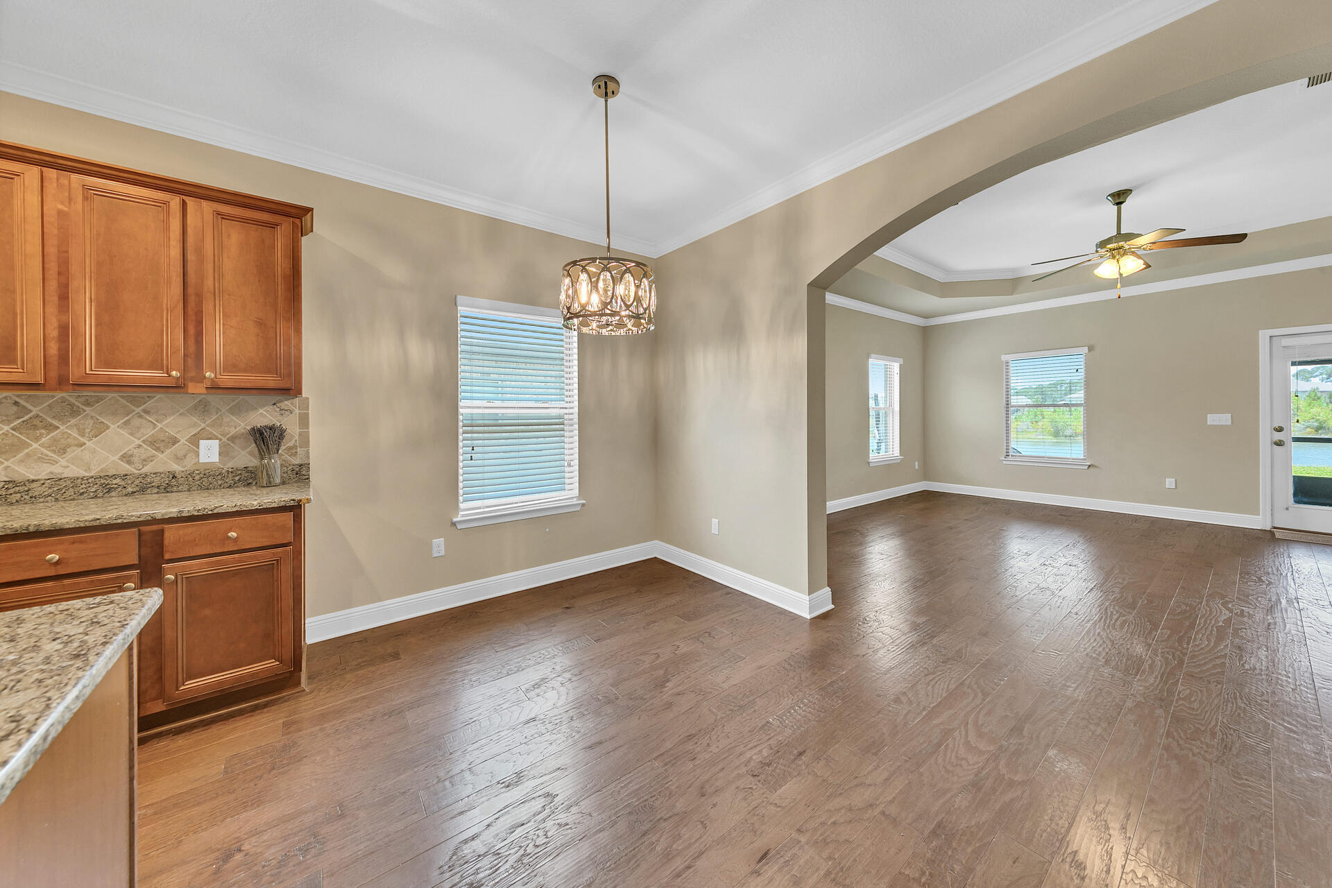 DRIFTWOOD ESTATES - Residential Lease