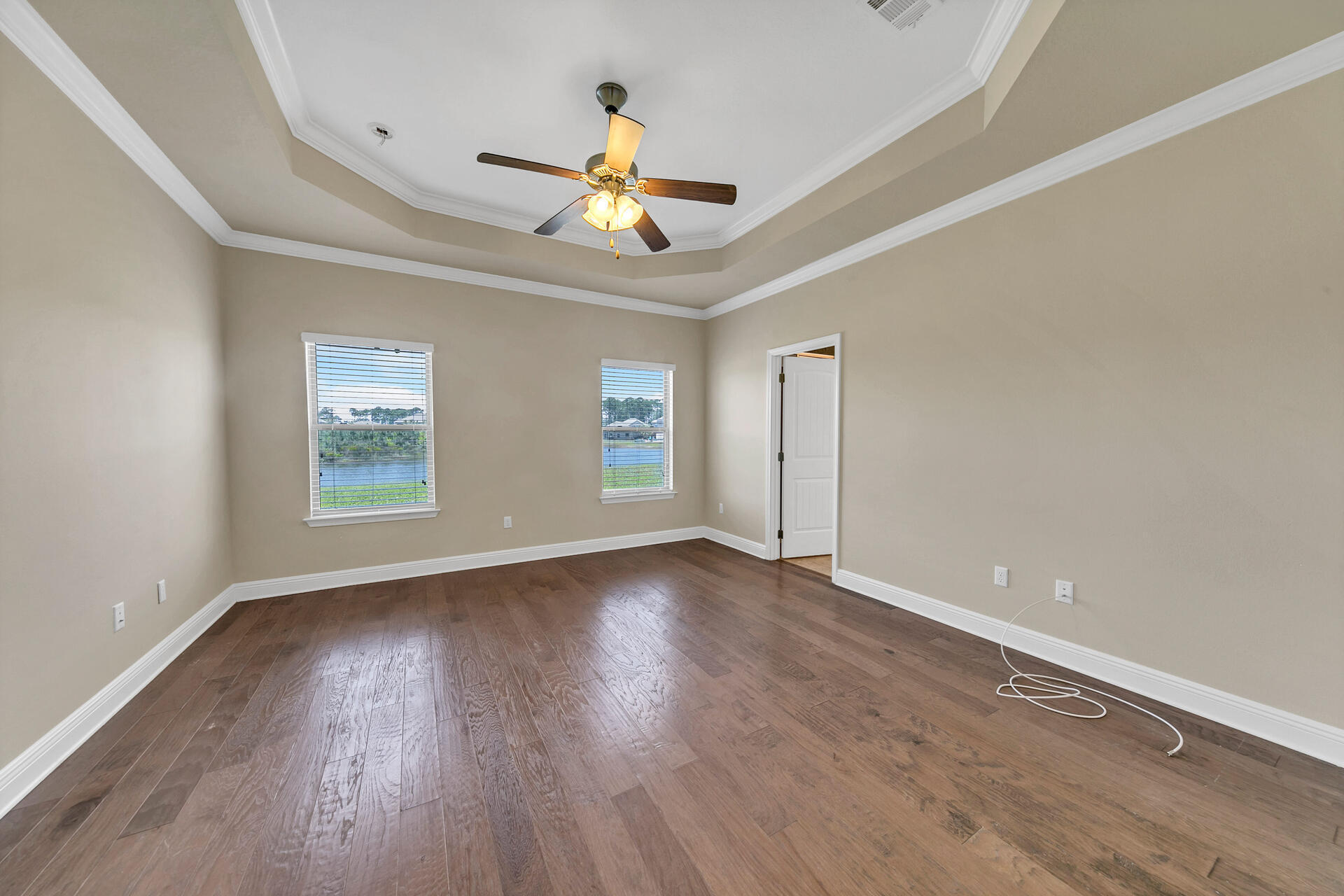 DRIFTWOOD ESTATES - Residential Lease