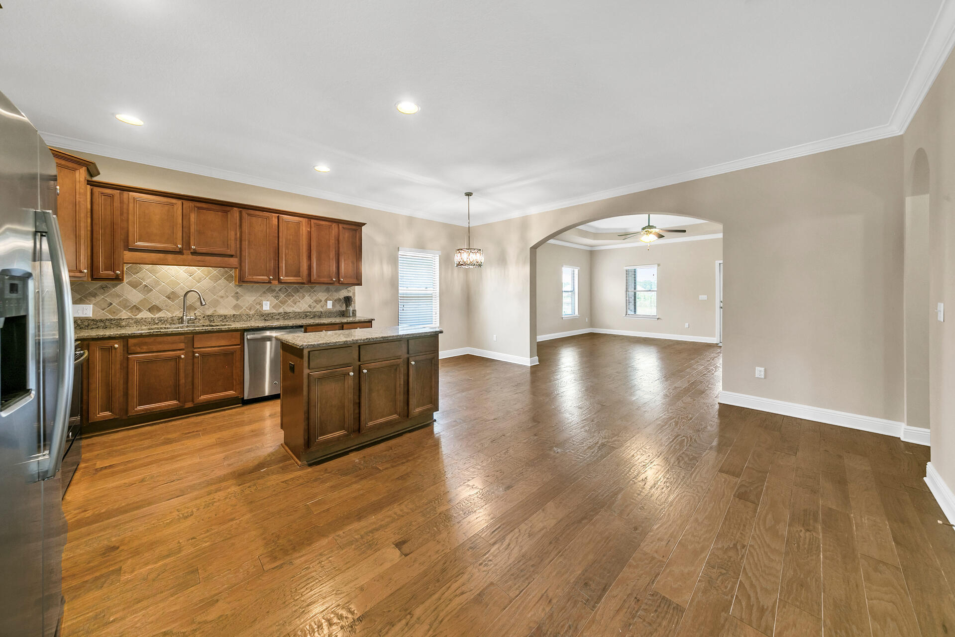 DRIFTWOOD ESTATES - Residential Lease