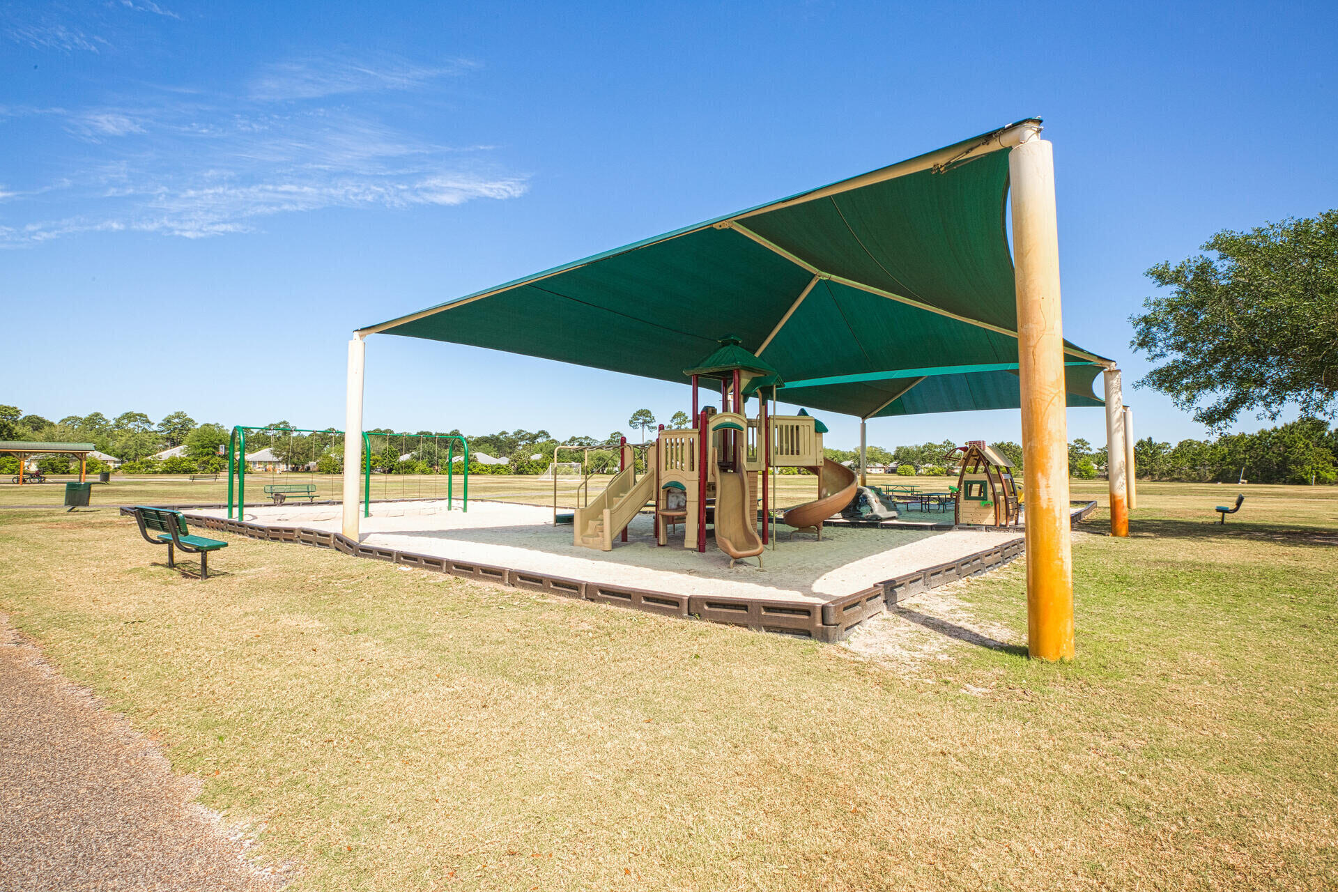 DRIFTWOOD ESTATES - Residential Lease