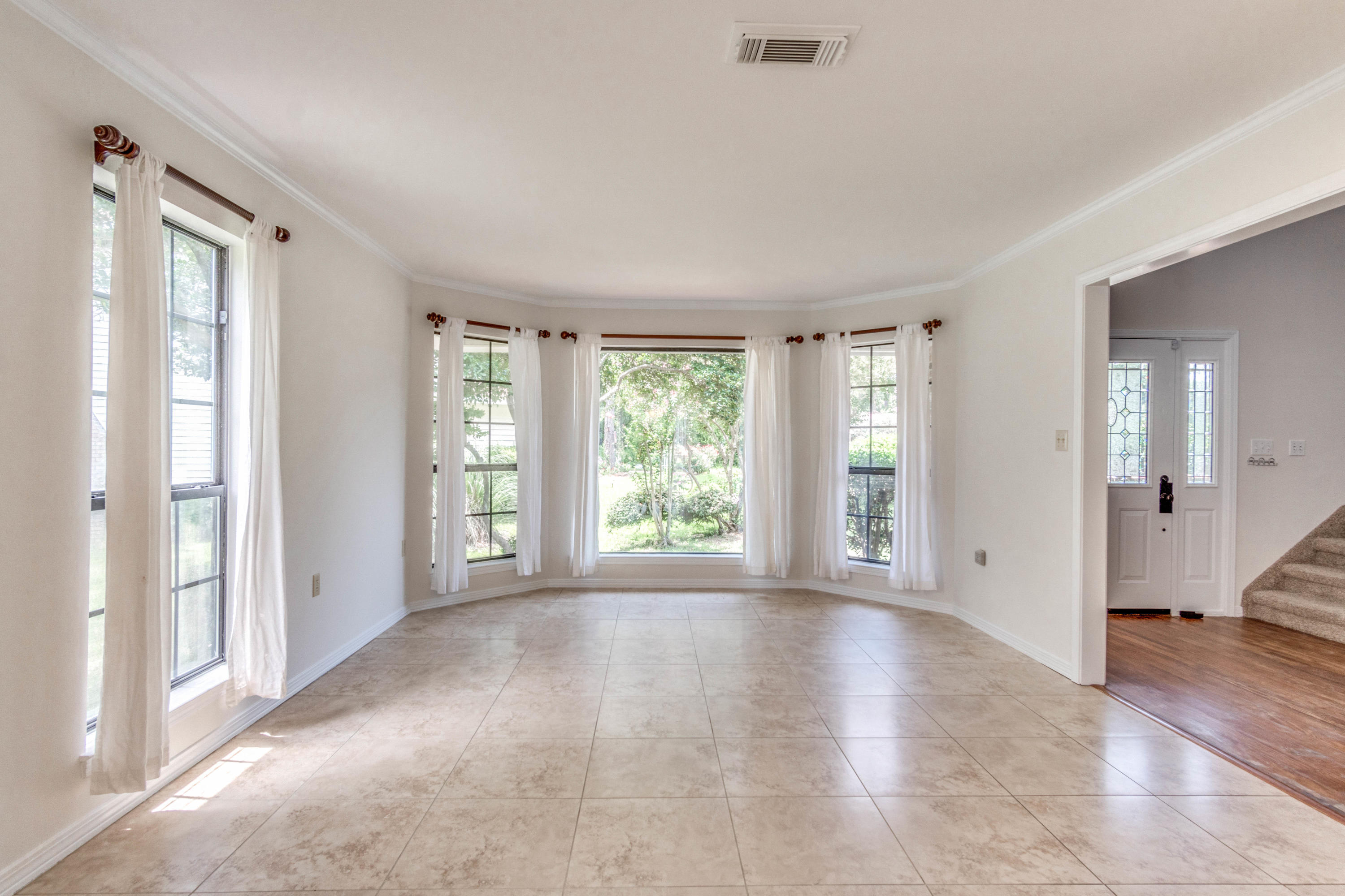 ST ANDREWS EAST BLUEWATER BAY - Residential