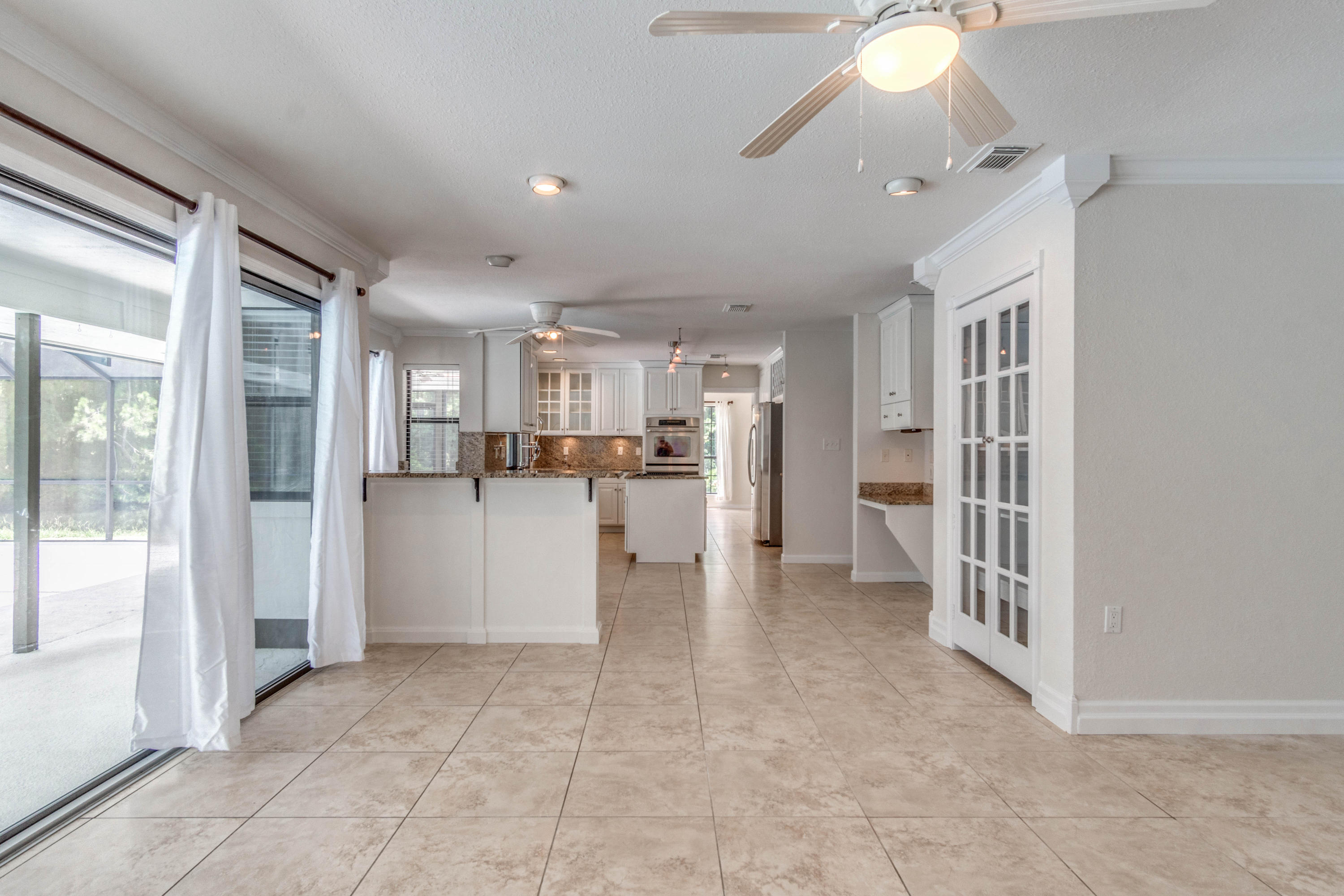 ST ANDREWS EAST BLUEWATER BAY - Residential