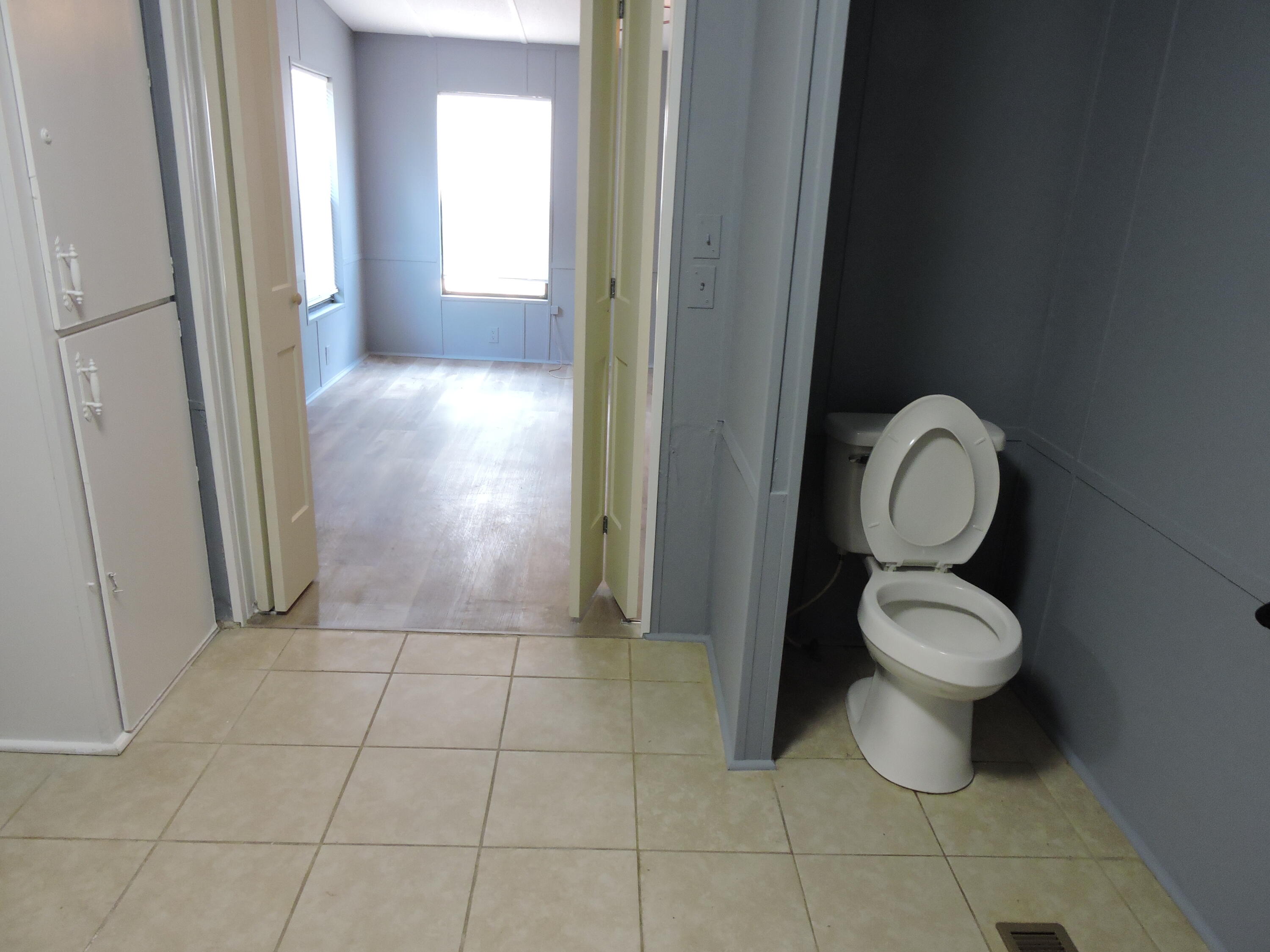METES & BOUNDS - Residential Lease