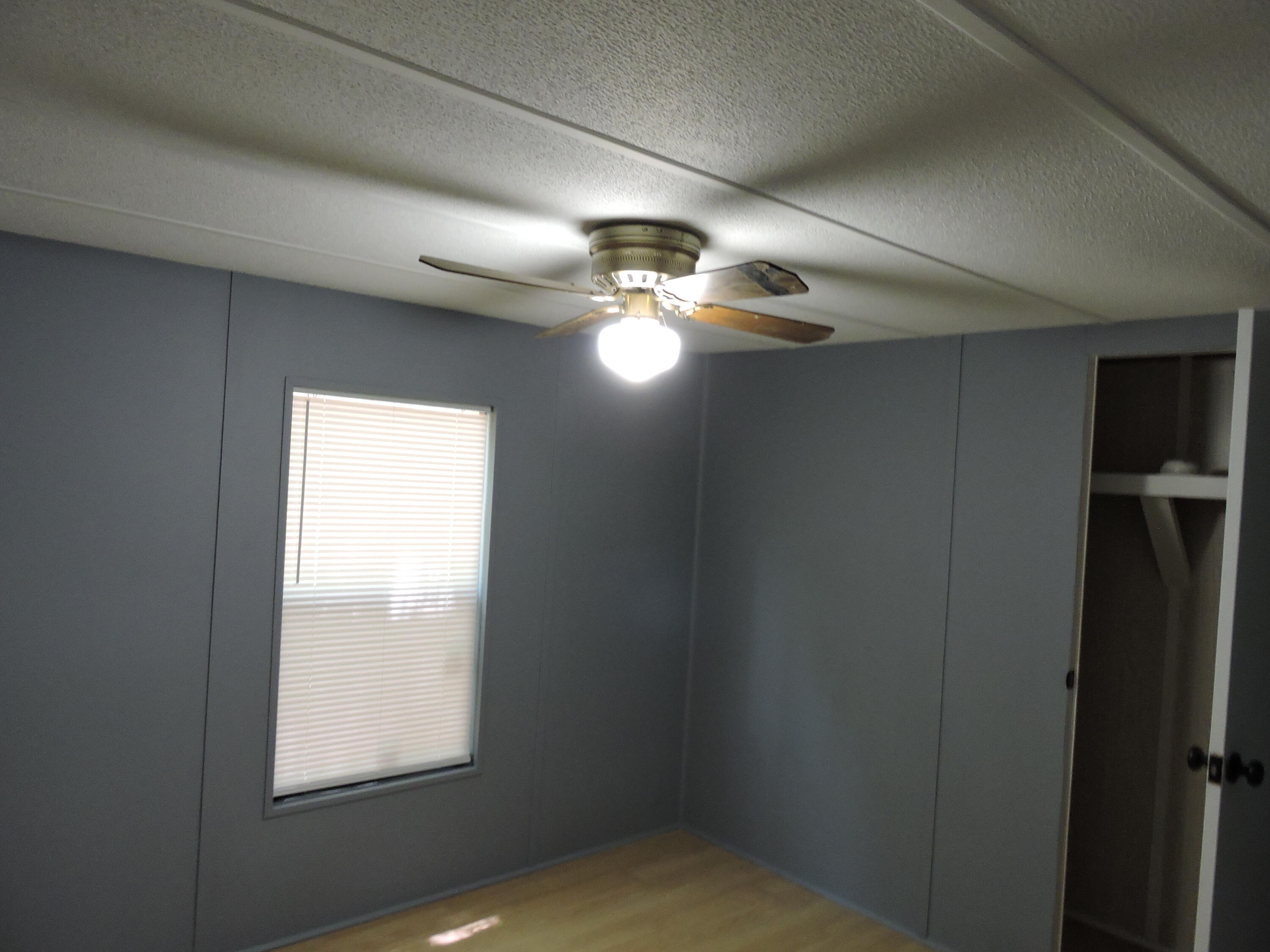 METES & BOUNDS - Residential Lease