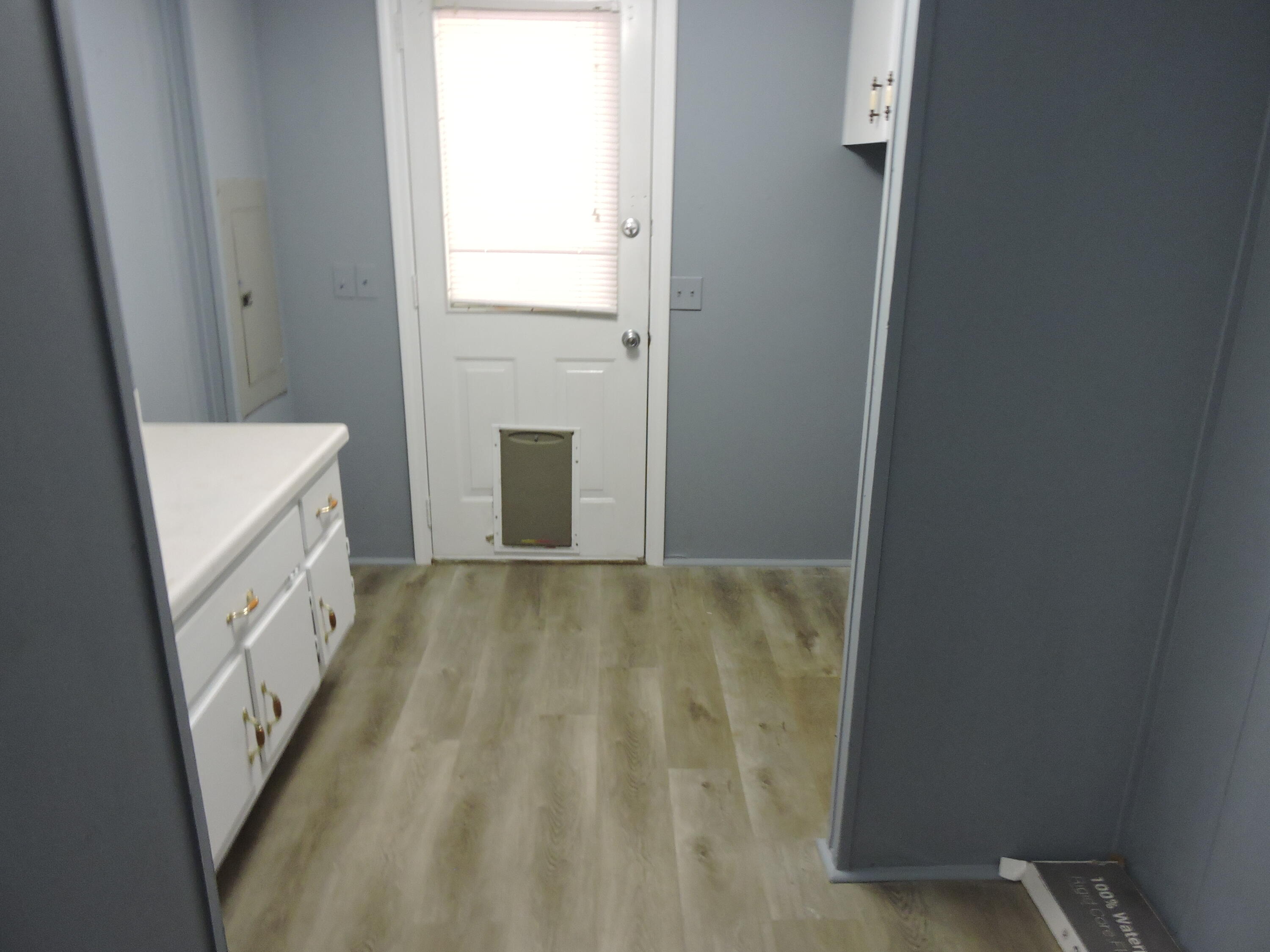 METES & BOUNDS - Residential Lease
