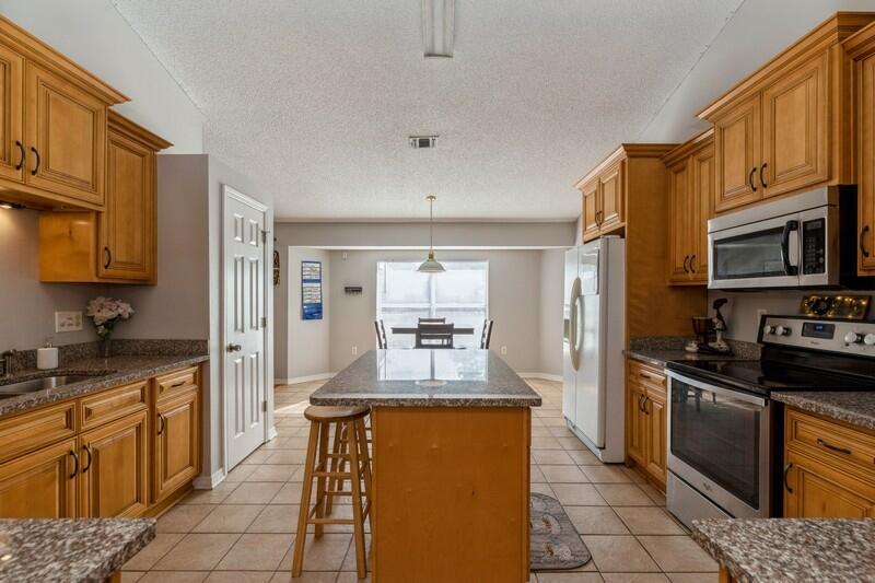 CORONADO VILLAGE PH 3 - Residential