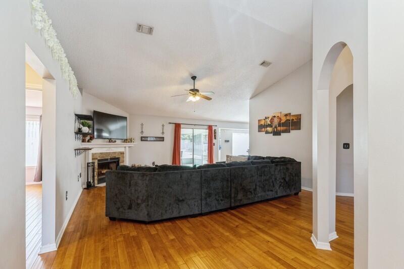 CORONADO VILLAGE PH 3 - Residential