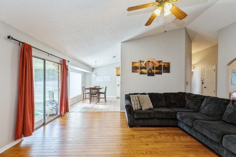 CORONADO VILLAGE PH 3 - Residential