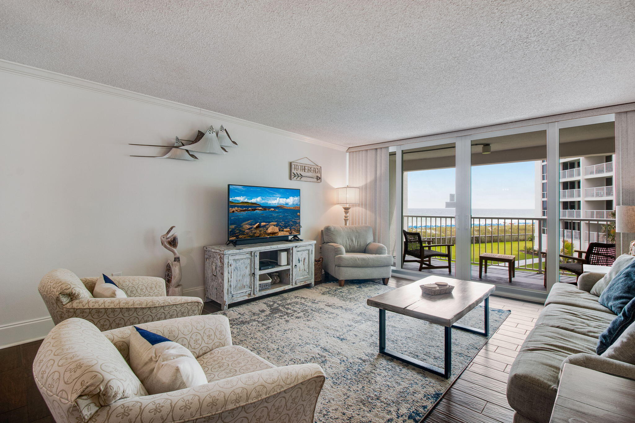 SHORELINE TOWERS 1 - Residential
