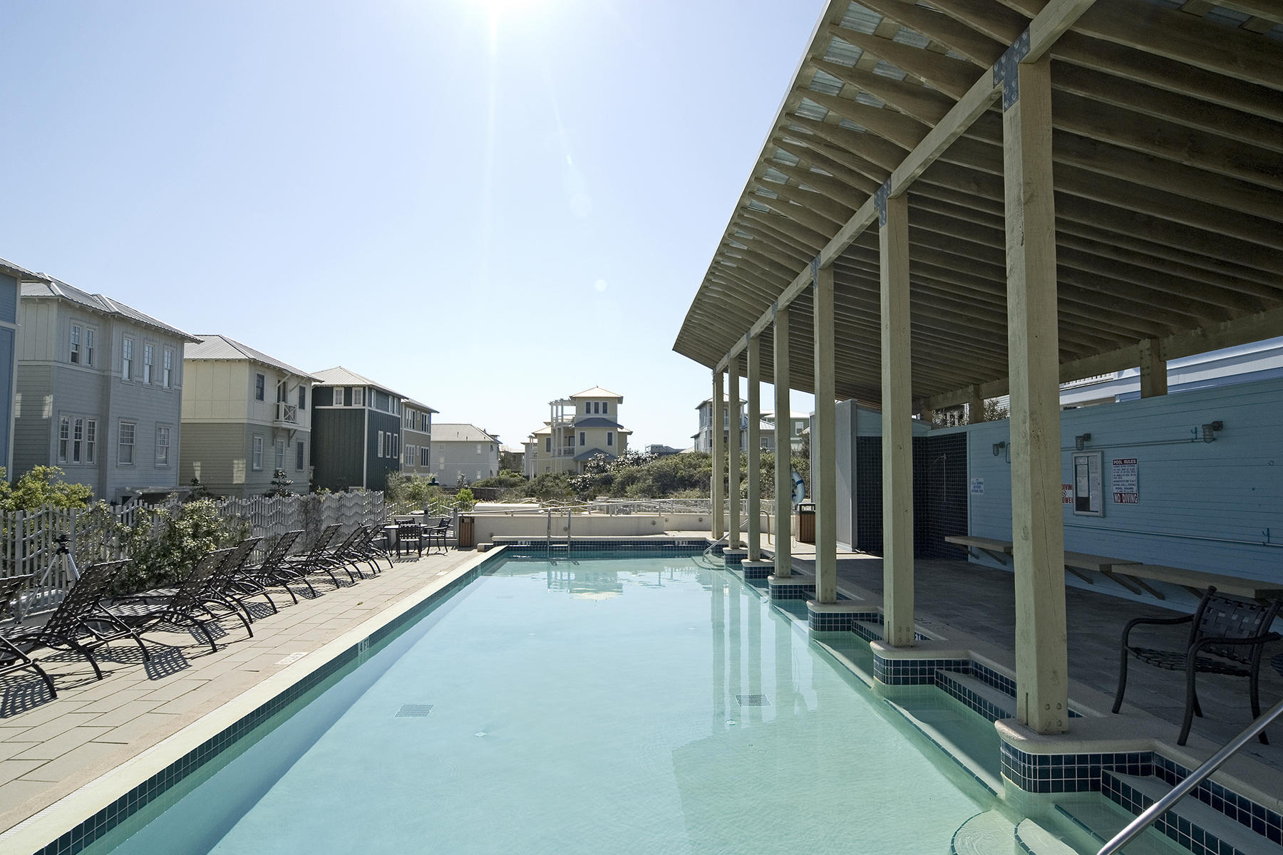 SUMMER'S EDGE - Residential