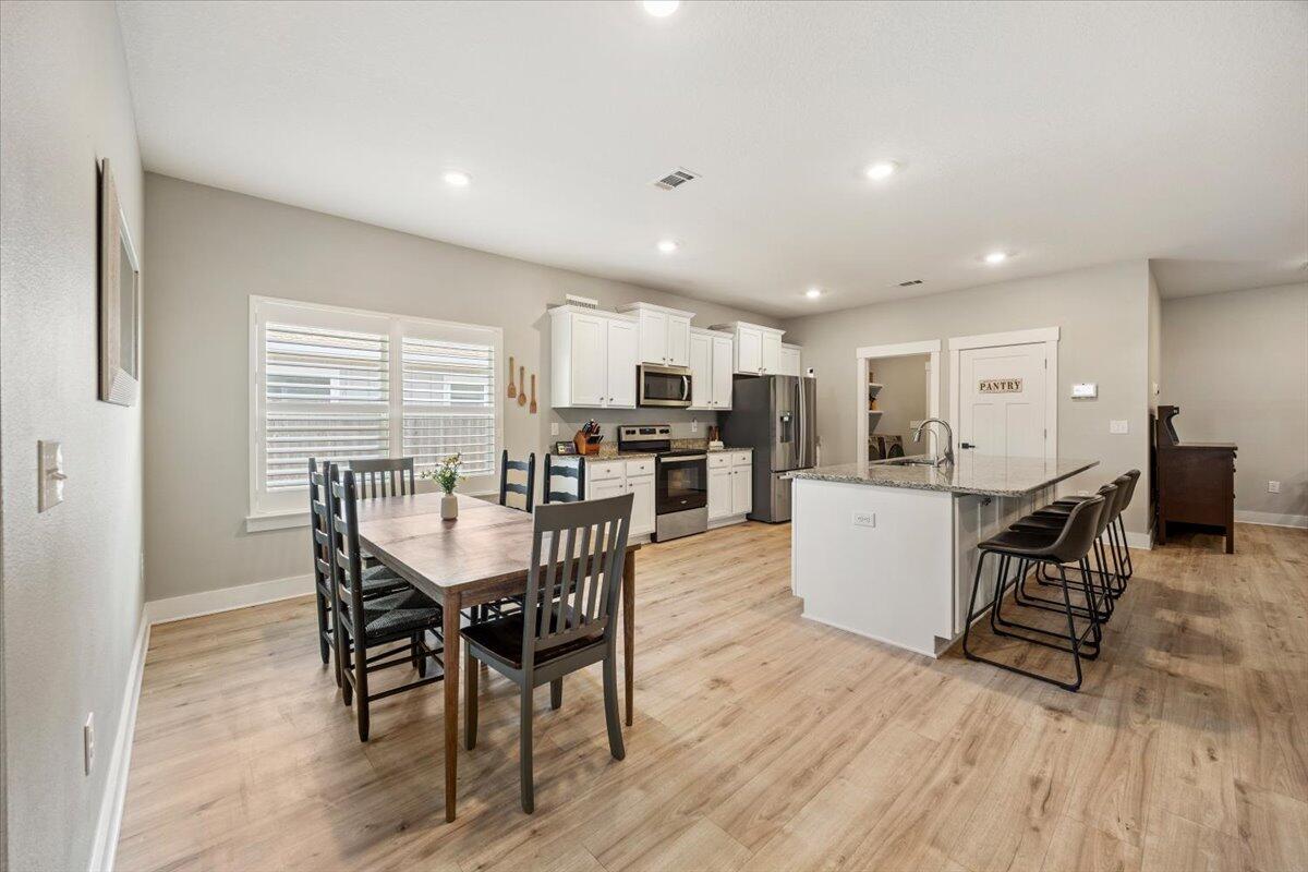 Forest Bay Est All - Residential