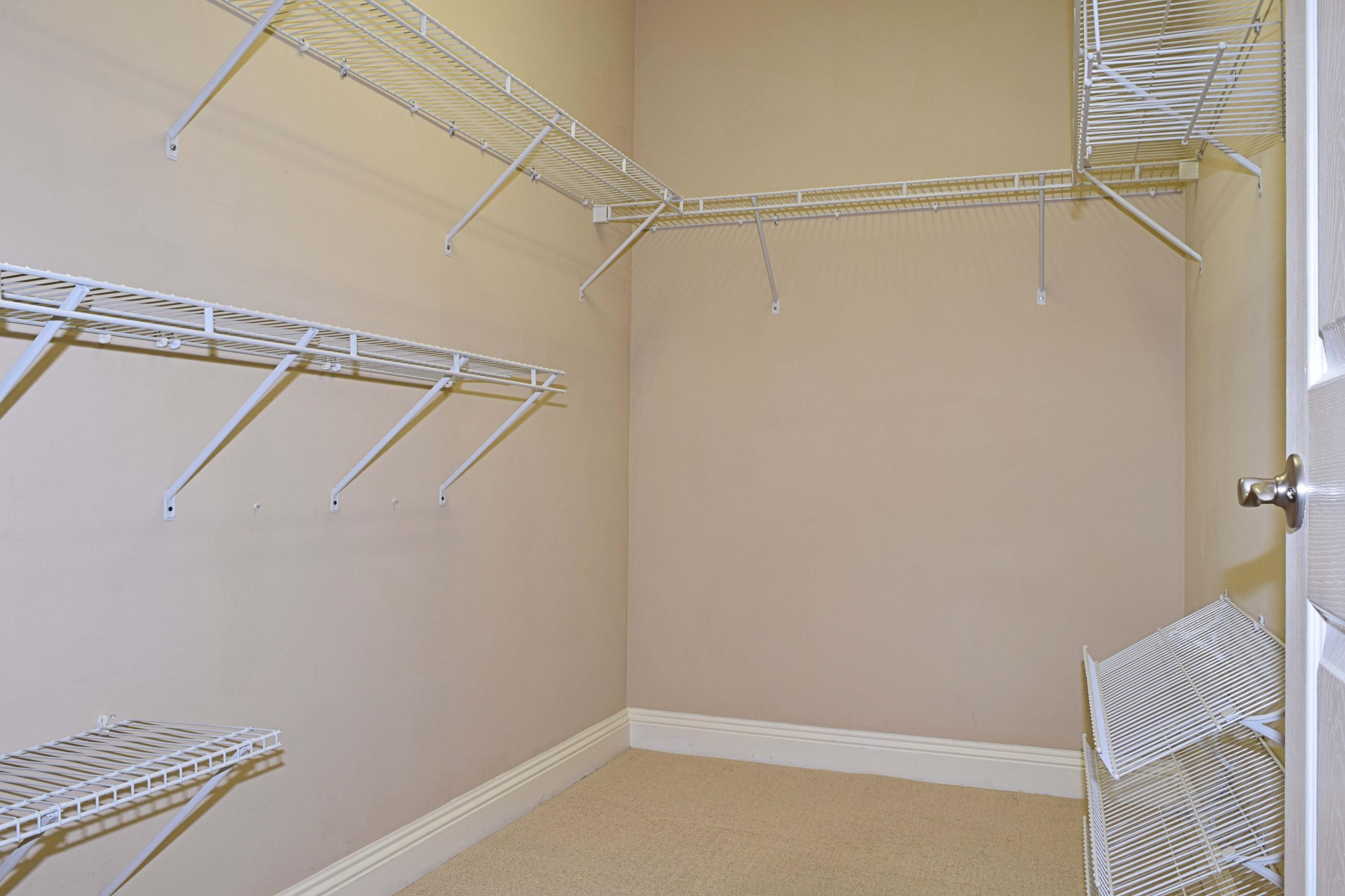 MEDITERRANEAN VILLAGE AT BLUEWATER BAY - Residential