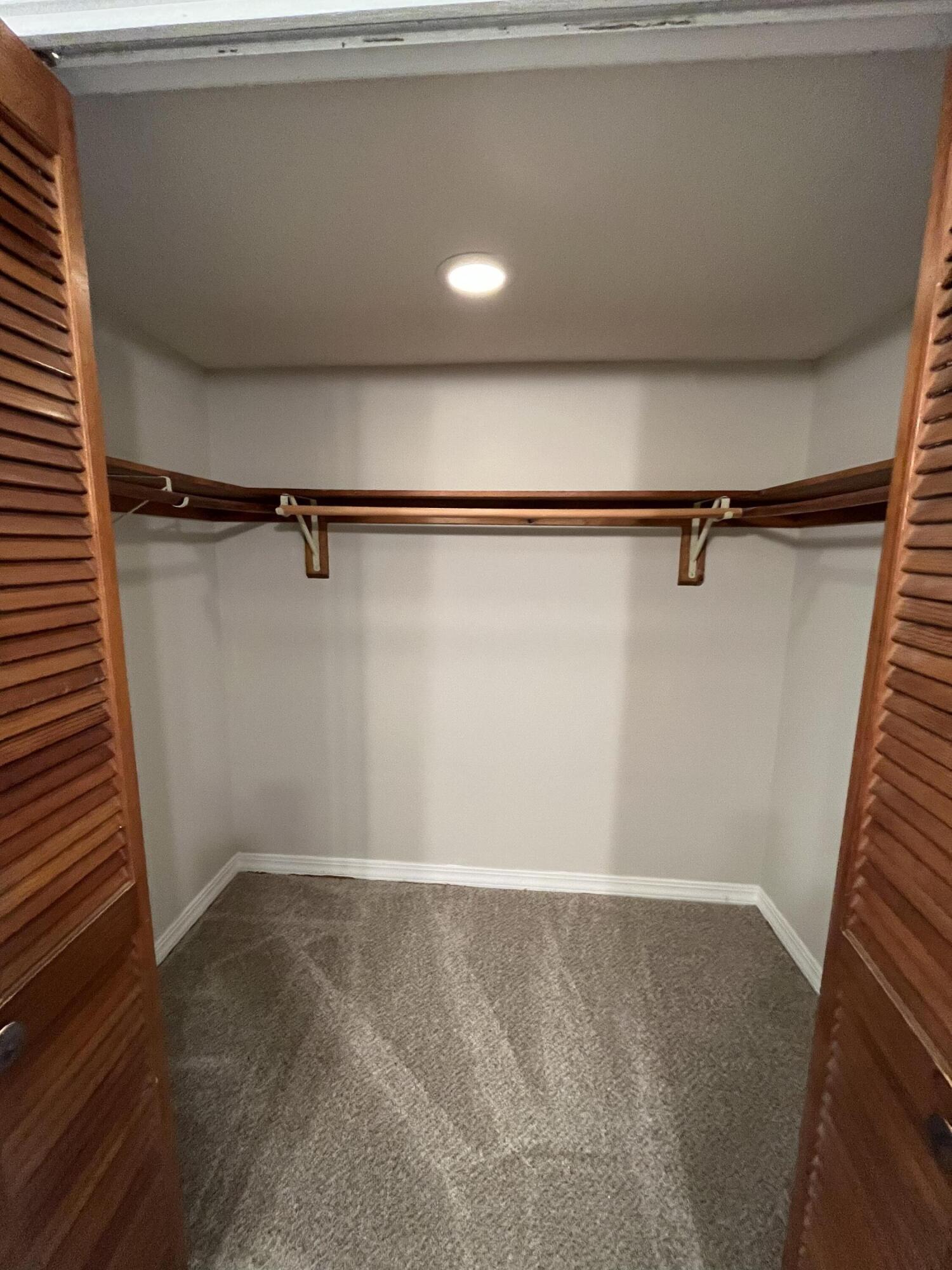 WILLOW BEND - Residential Lease