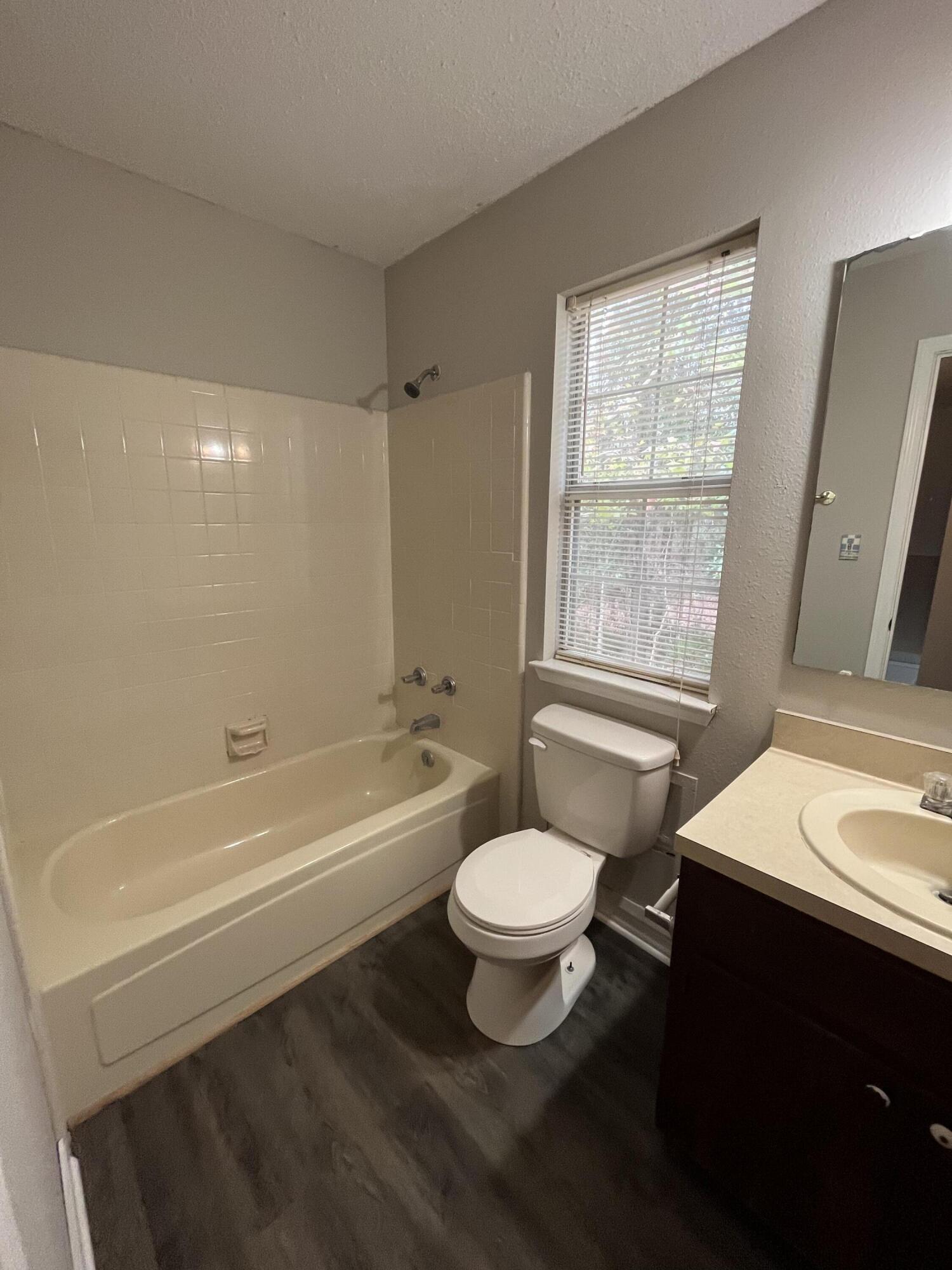 WILLOW BEND - Residential Lease