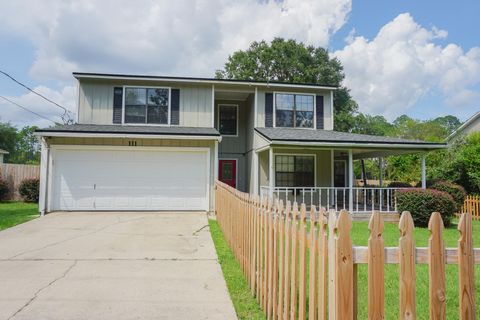 Photo of 111 Palmetto Drive, Crestview, FL 32539 (MLS # 987949)