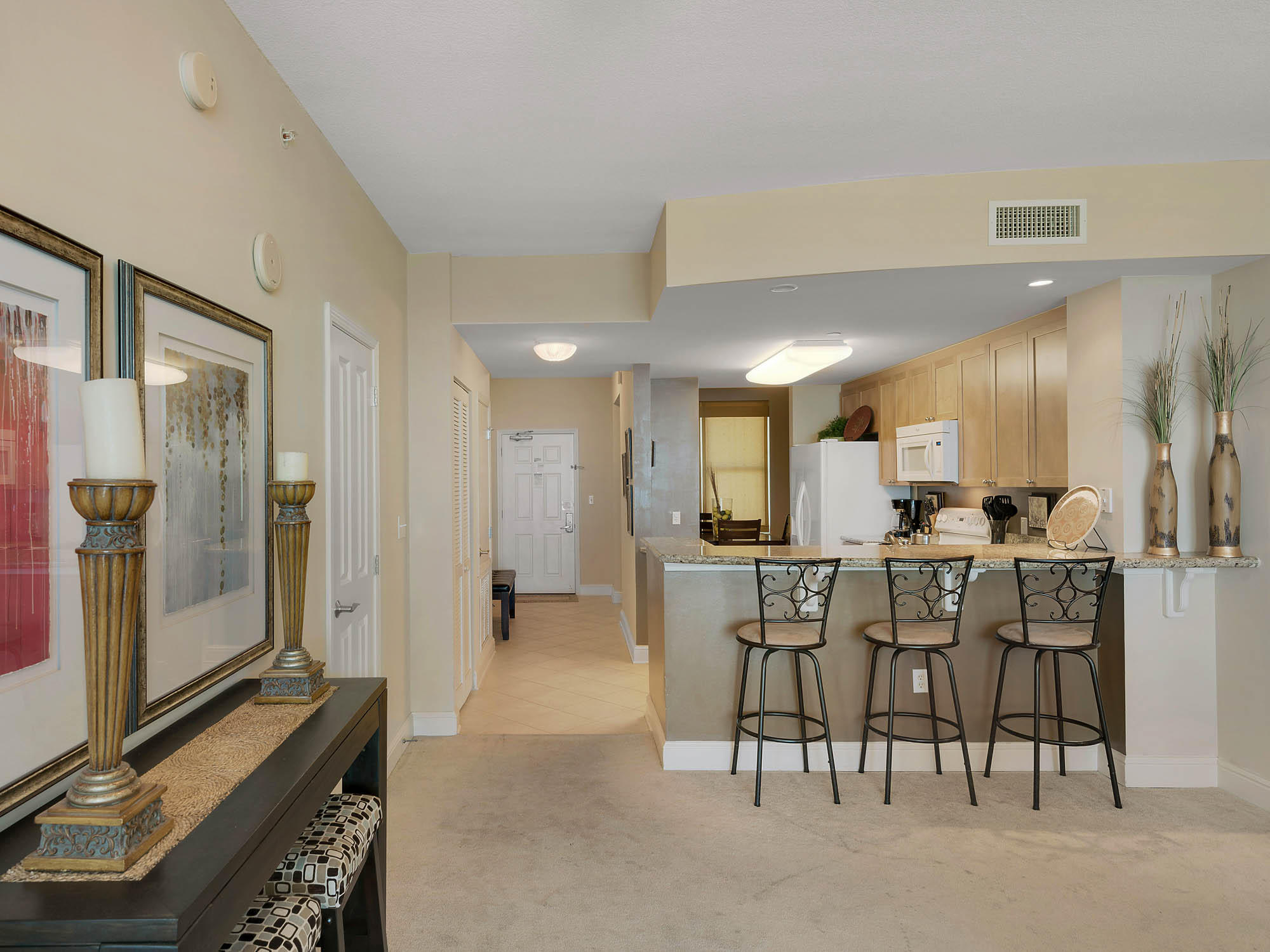 AQUA BEACH SIDE RESORT - Residential