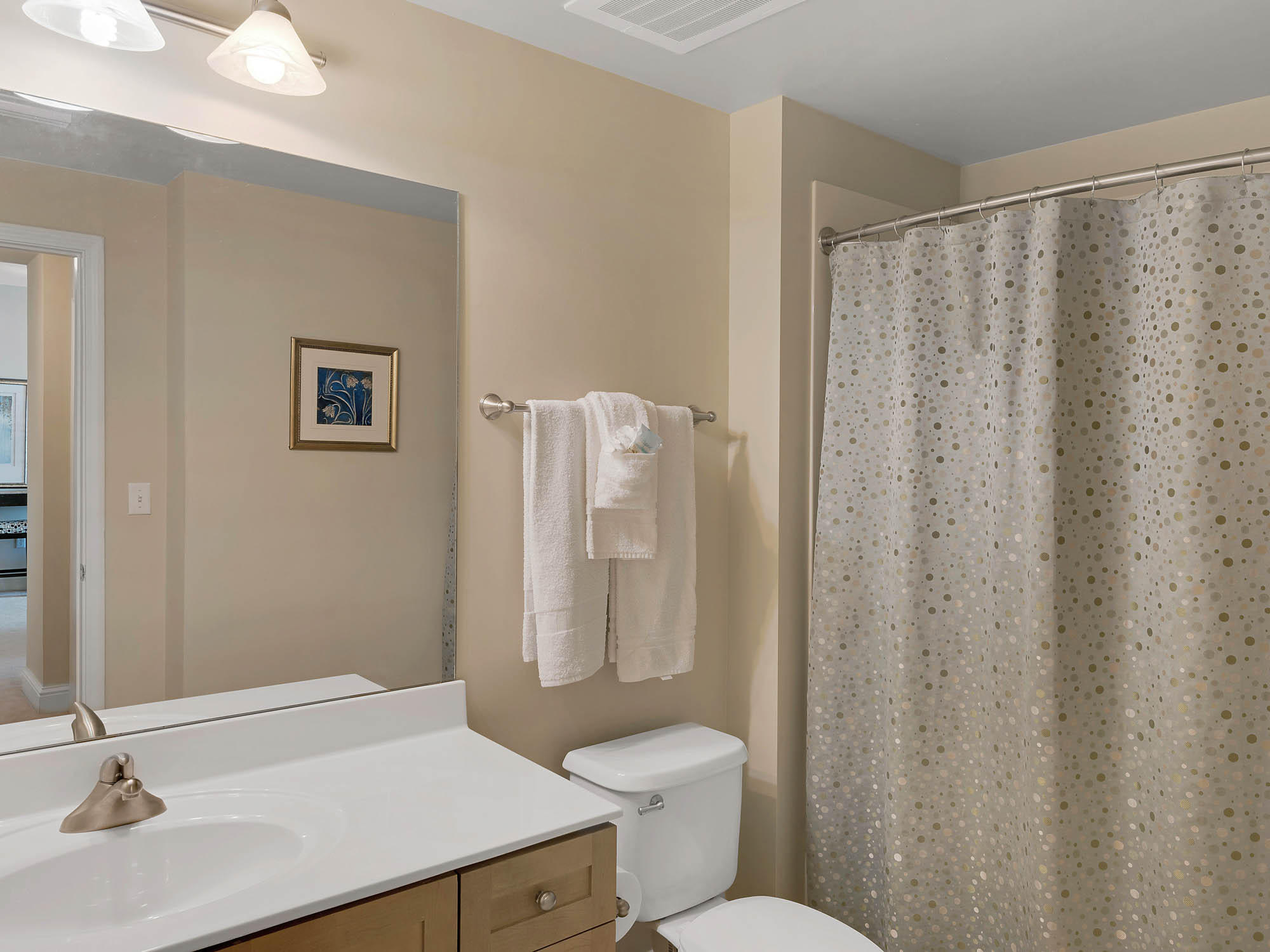 AQUA BEACH SIDE RESORT - Residential