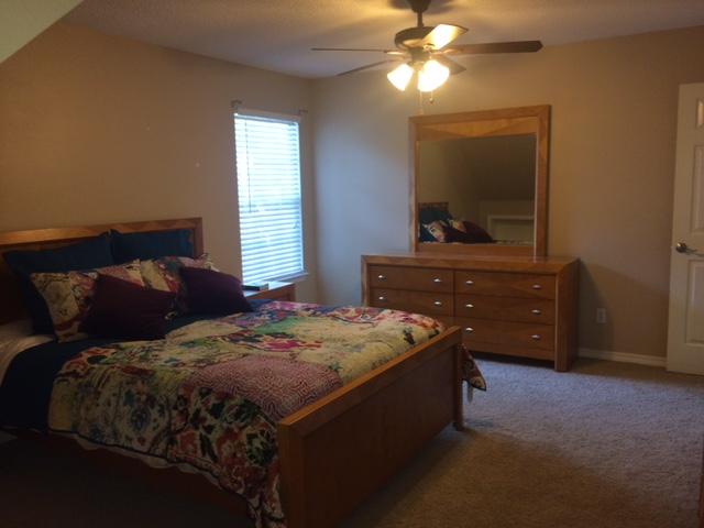 PALM SHORES - Residential