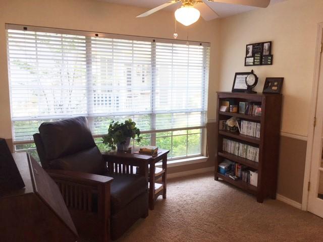 PALM SHORES - Residential