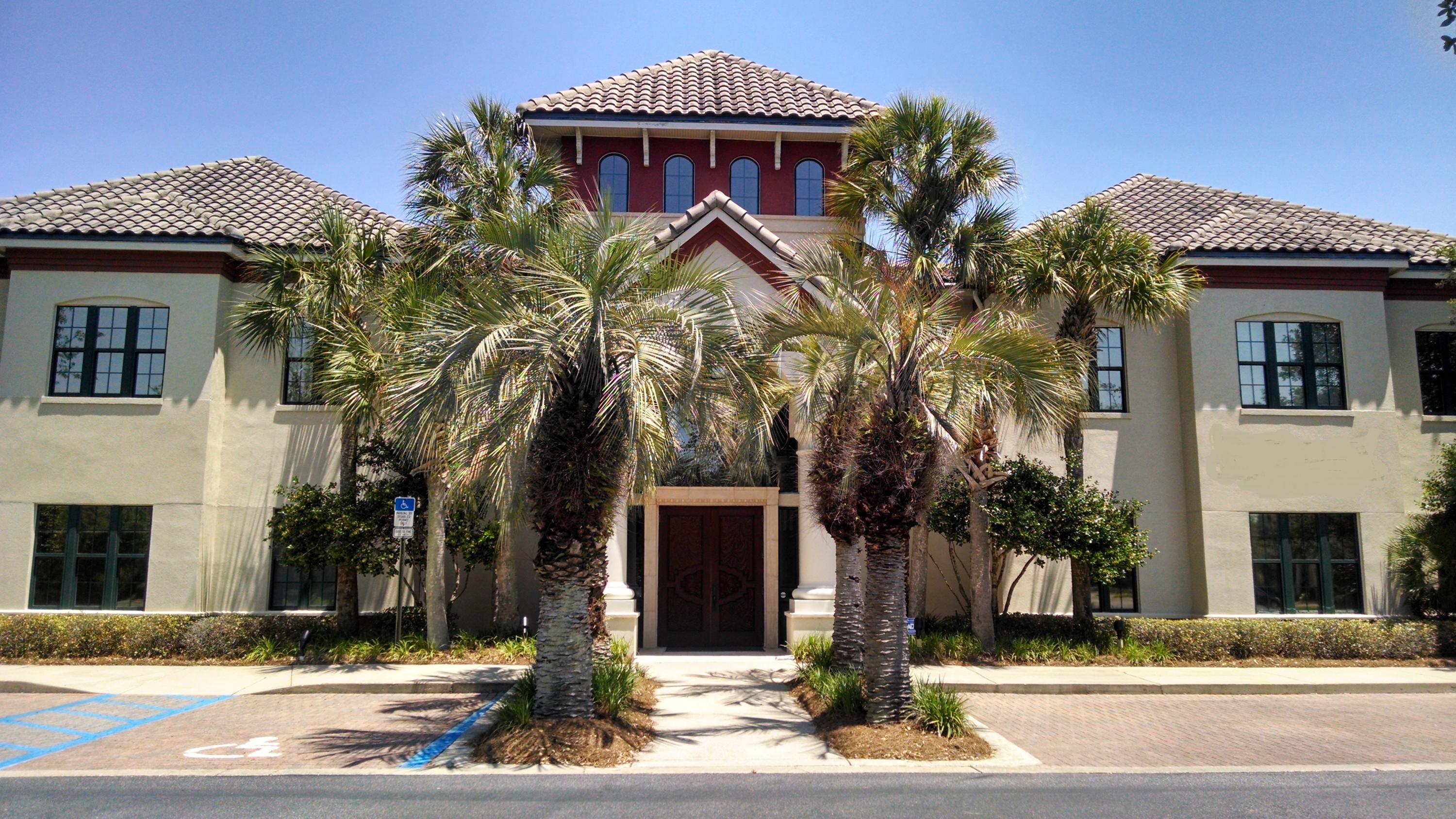 Searching for a Class A Office Condo in the heart of Destin?  Here's your opportunity -  luxury, lake-front, ground-floor, approximately 5,000 square feet in Regatta Commons.  Functional floorplan with reception area, conference room, 12 offices and 2 kitchens, private restroom, can be leased as separate units.  Strategically located less than 1 mile from Destin Commons, includes reserved parking a.  Vacant and ready for immediate occupancy - other businesses located in Regatta Commons include Destin Chamber of Commerce, Attorneys, Medical, Dental, Real Estate - plus convenient onsite Roane School.  Call today for details!