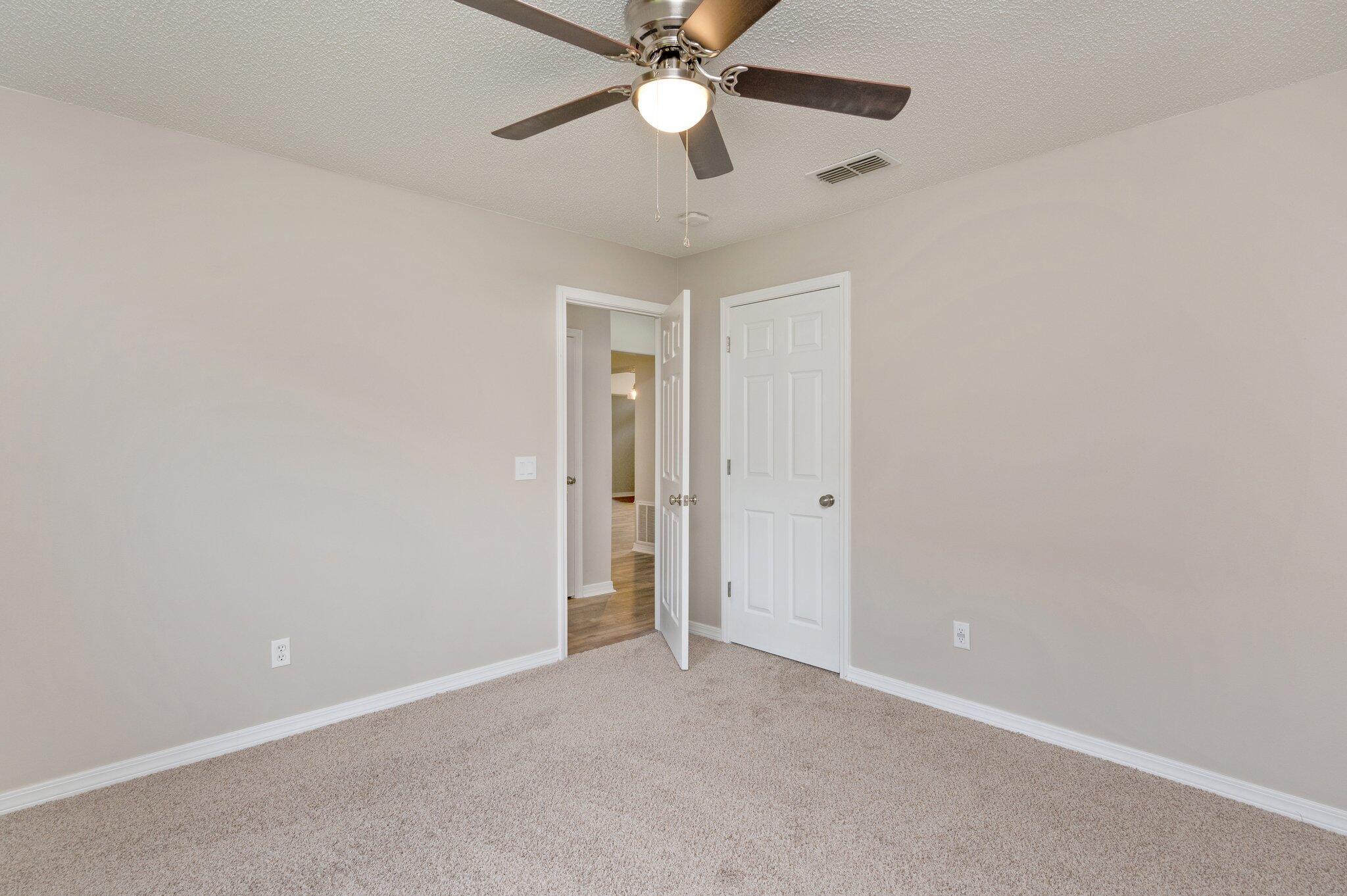 COUNTRYVIEW ESTATES 10TH ADDN - Residential