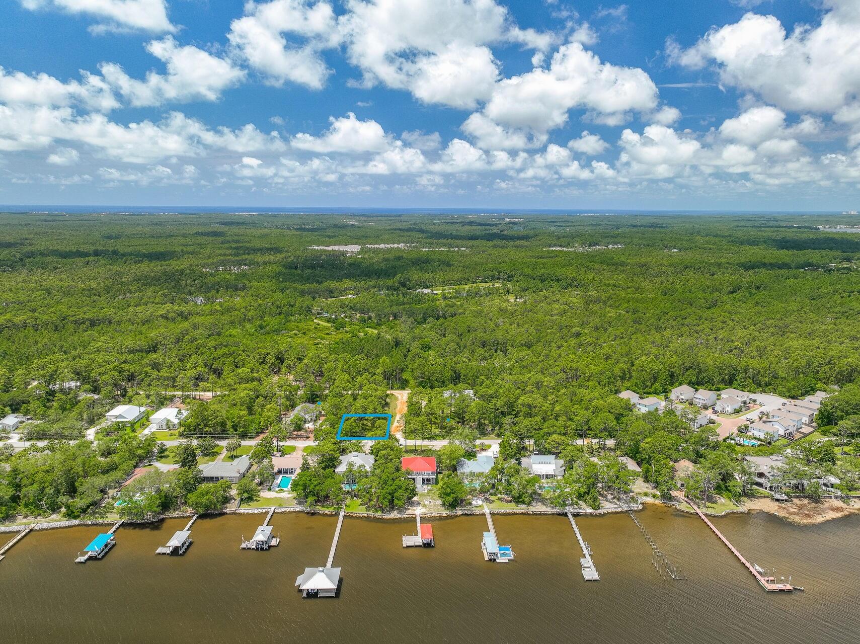 HATCHEE SHORES - Land