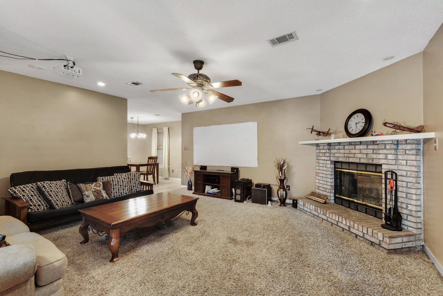 COLINA DEL ORO - Residential