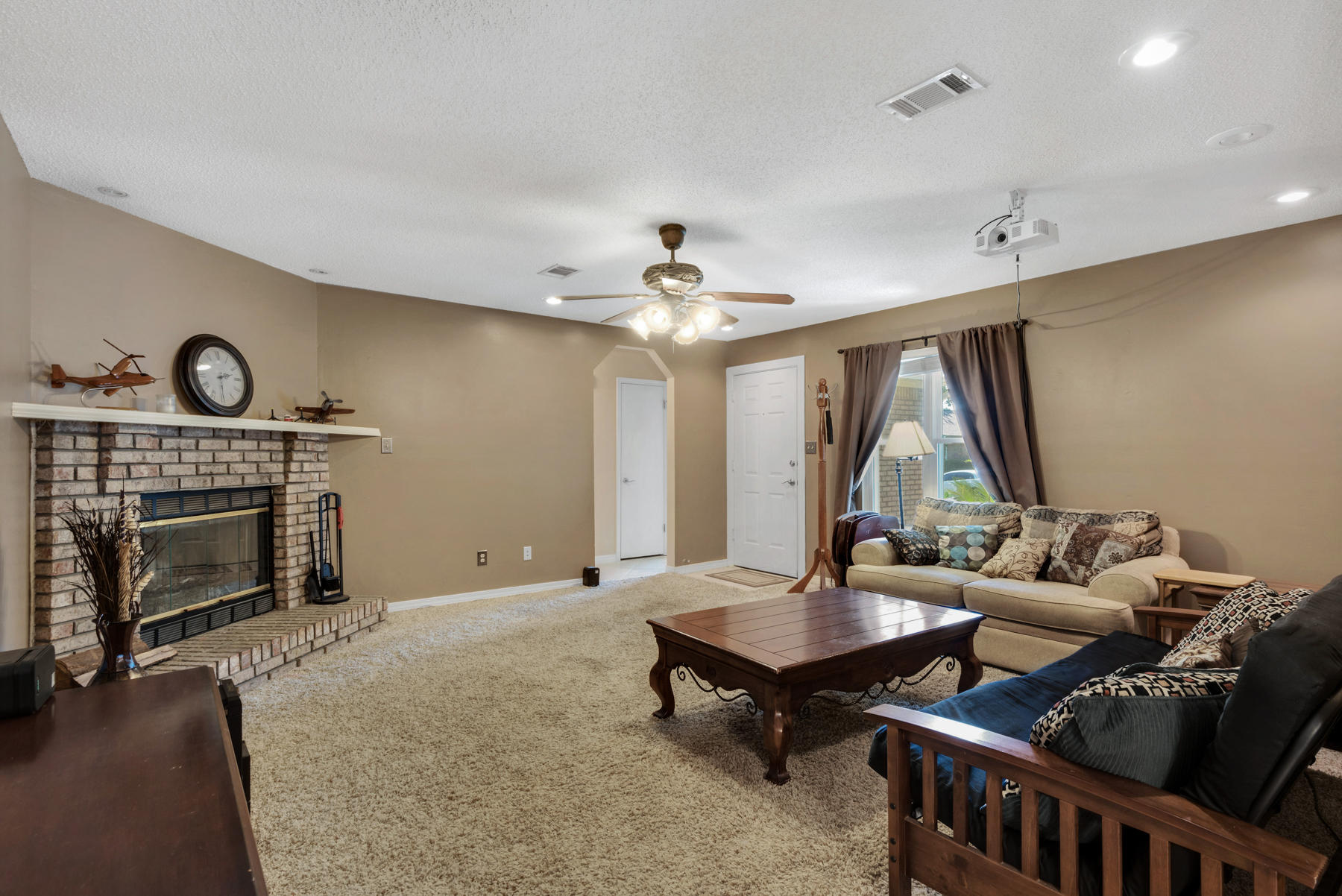 COLINA DEL ORO - Residential