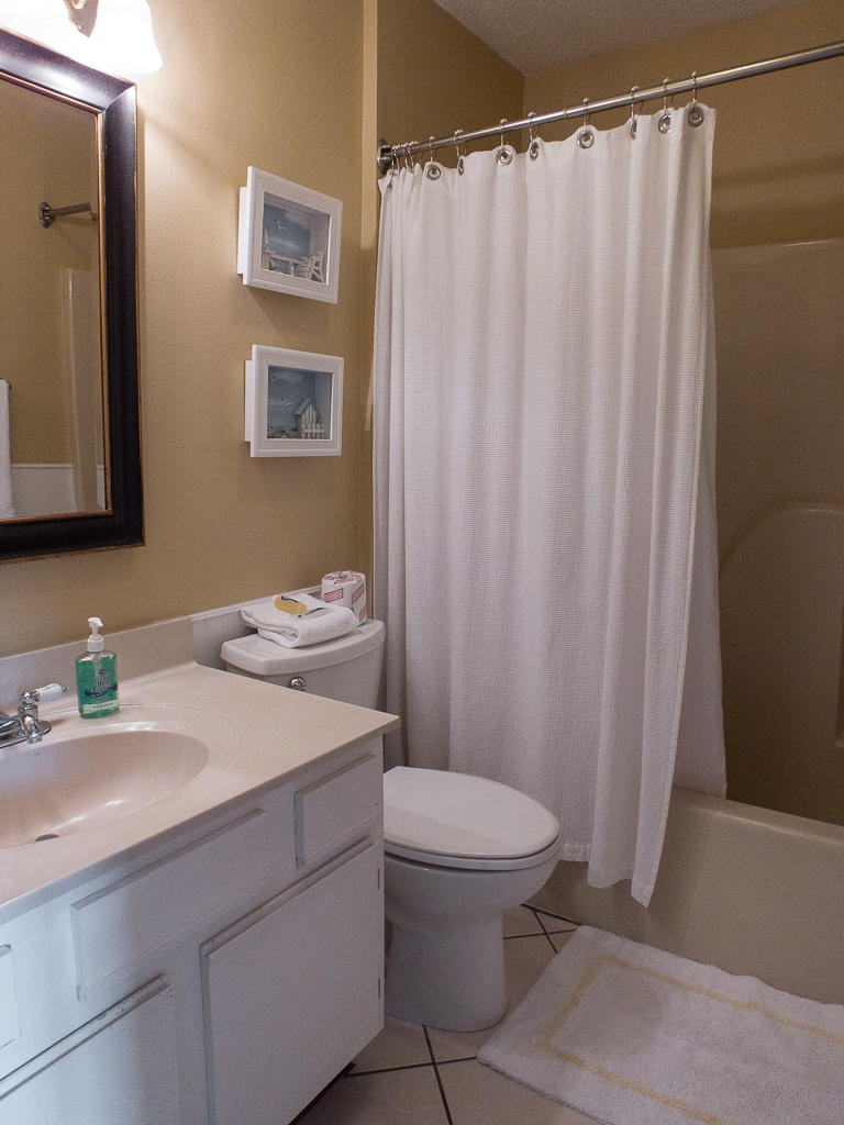 BEACHWOOD VILLAS CONDO - Residential