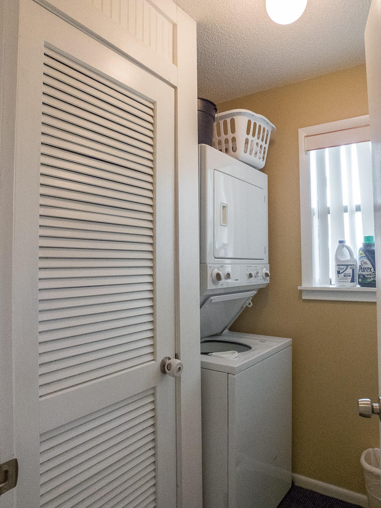 BEACHWOOD VILLAS CONDO - Residential