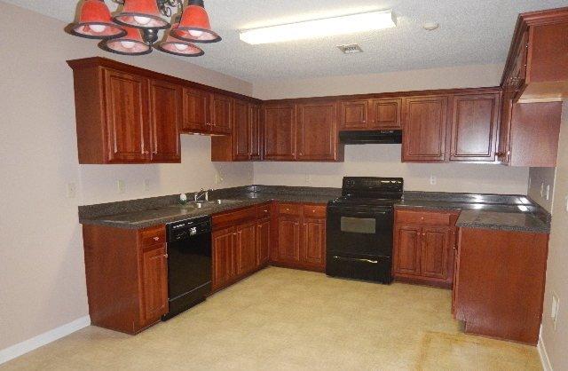 FAIRCHILD ESTATES - Residential