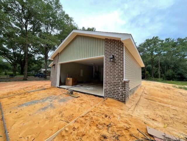 CRESTVIEW - Residential