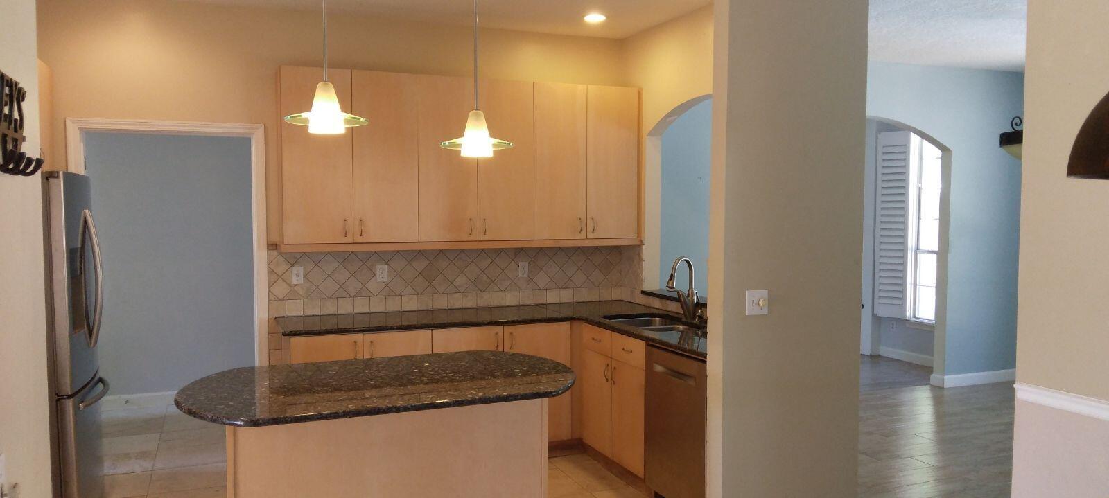 RIDGE WOOD MANOR - Residential