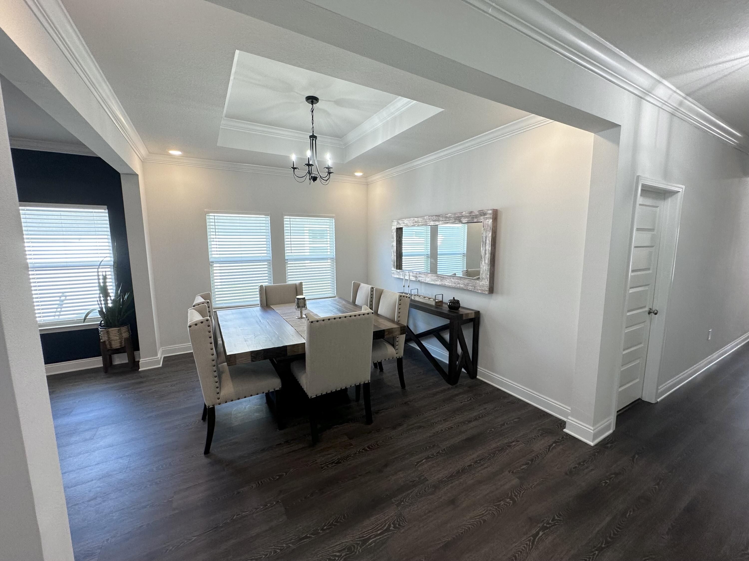 PLANTATION AT COLLEGE POINT - Residential