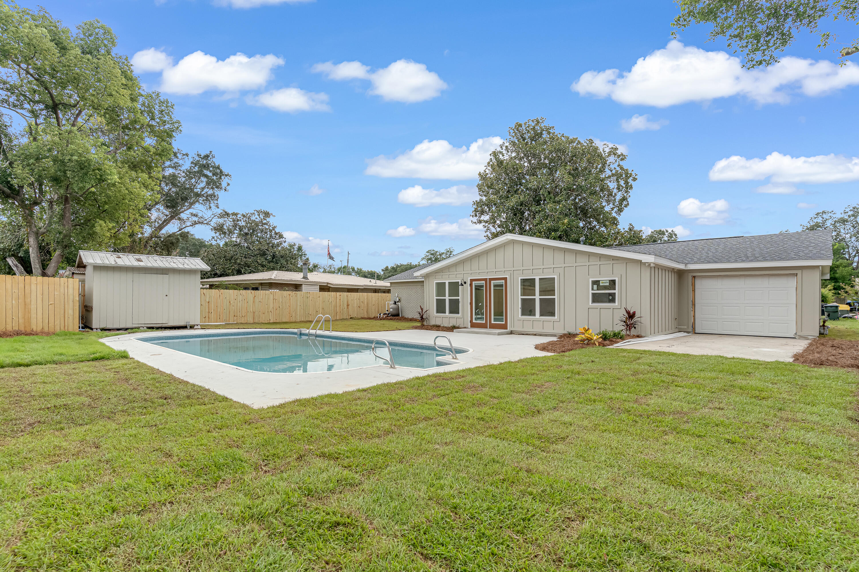 BEL AIR - Residential