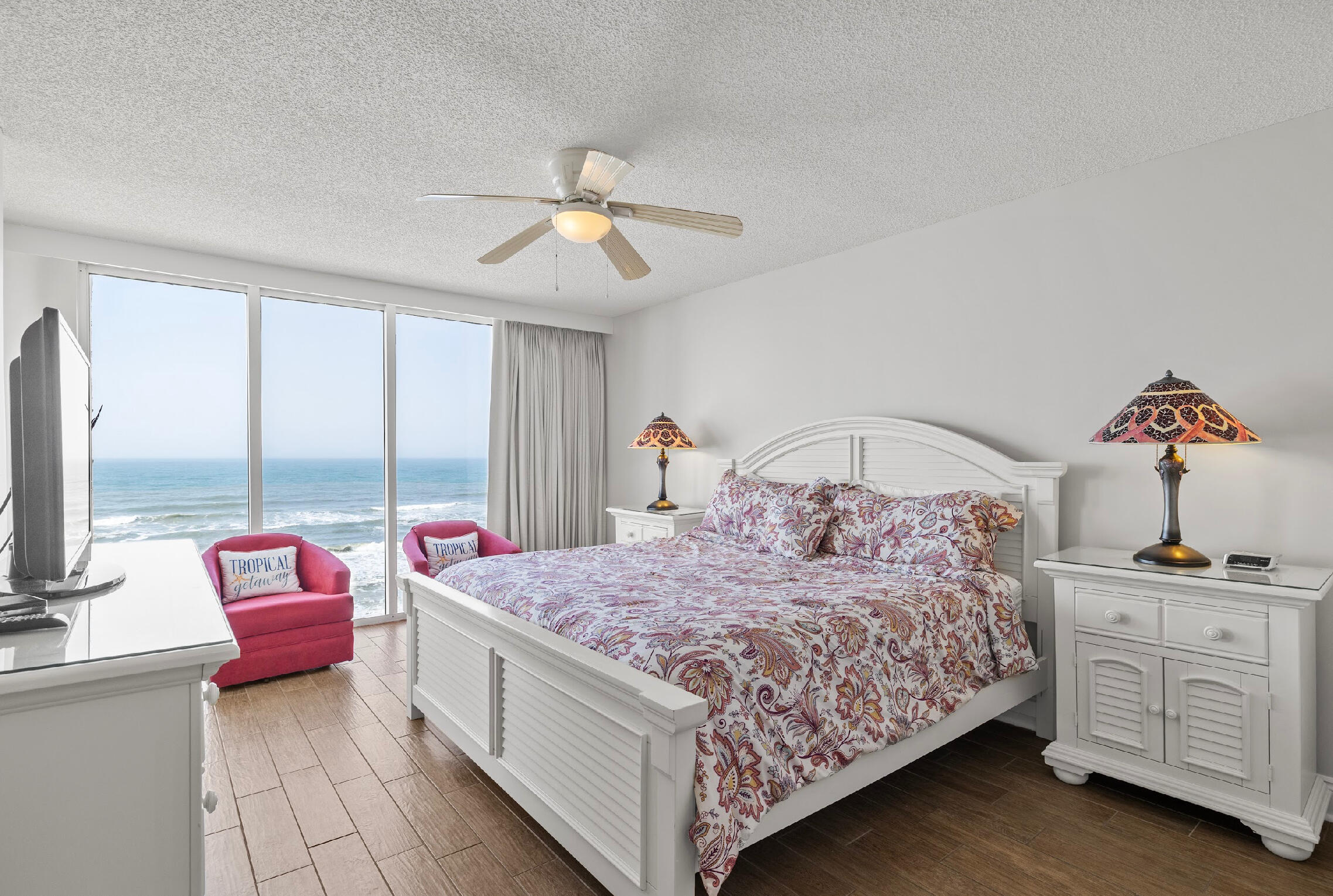 LONG BEACH - Residential