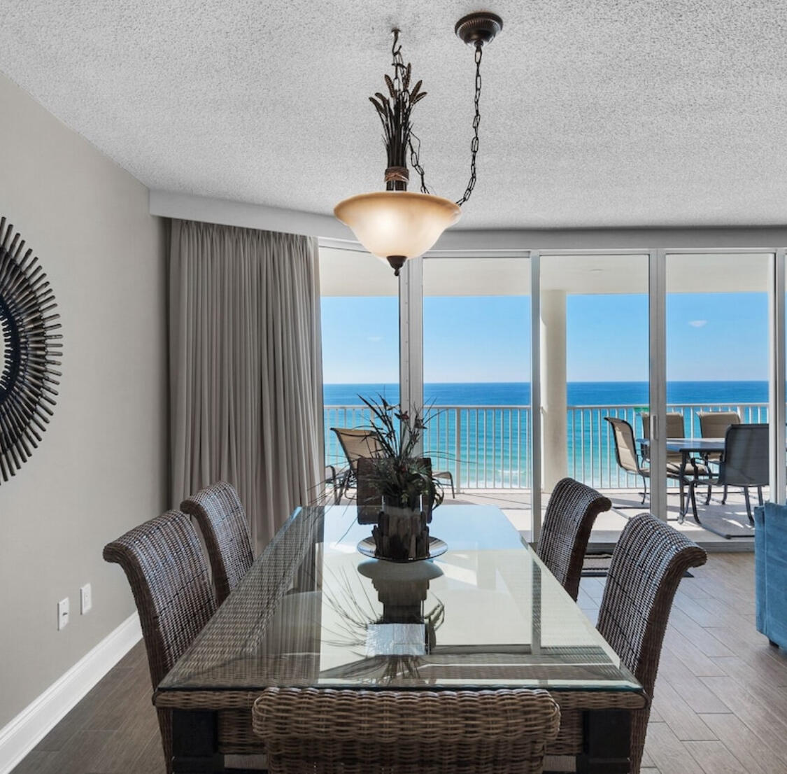 LONG BEACH - Residential