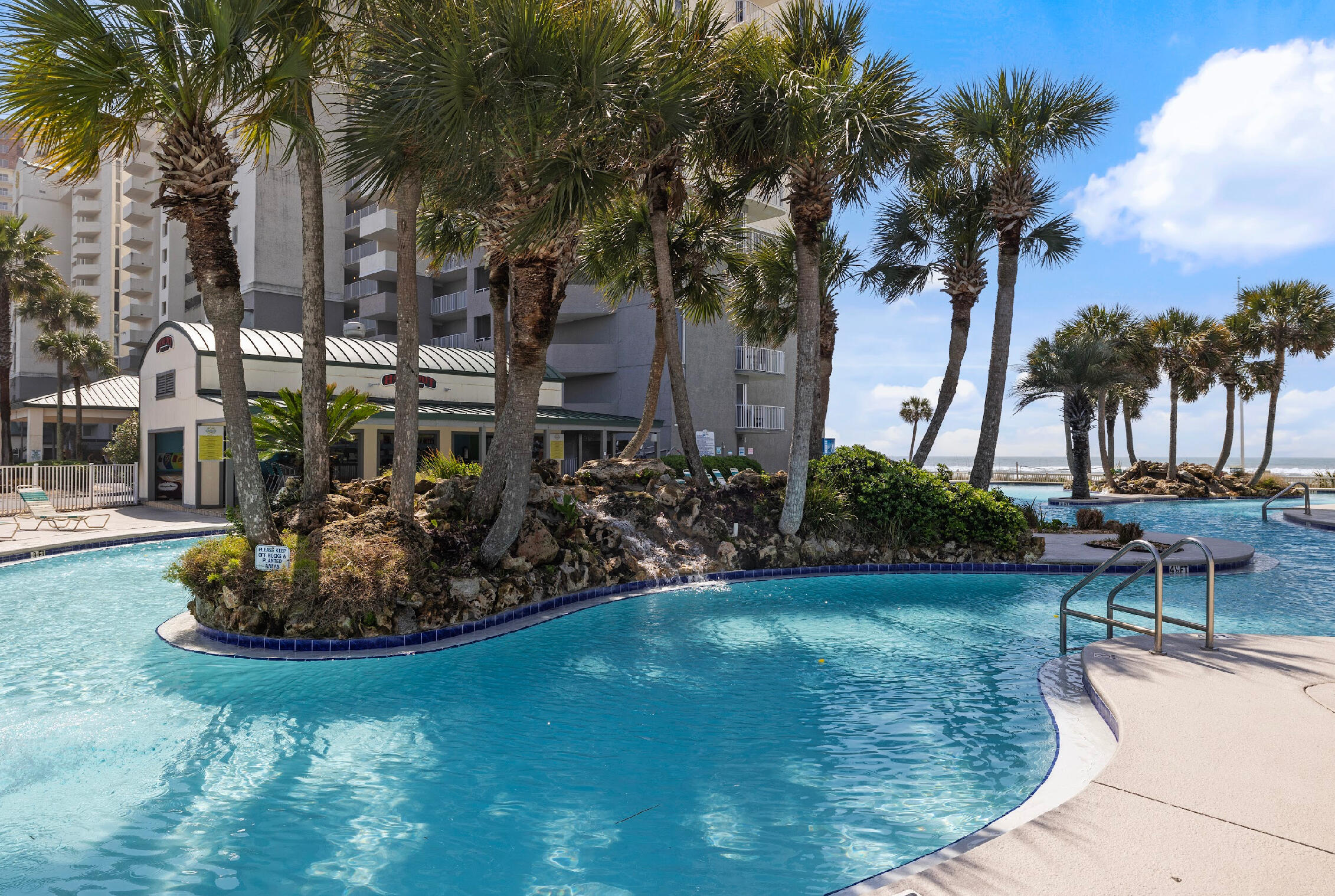 LONG BEACH - Residential