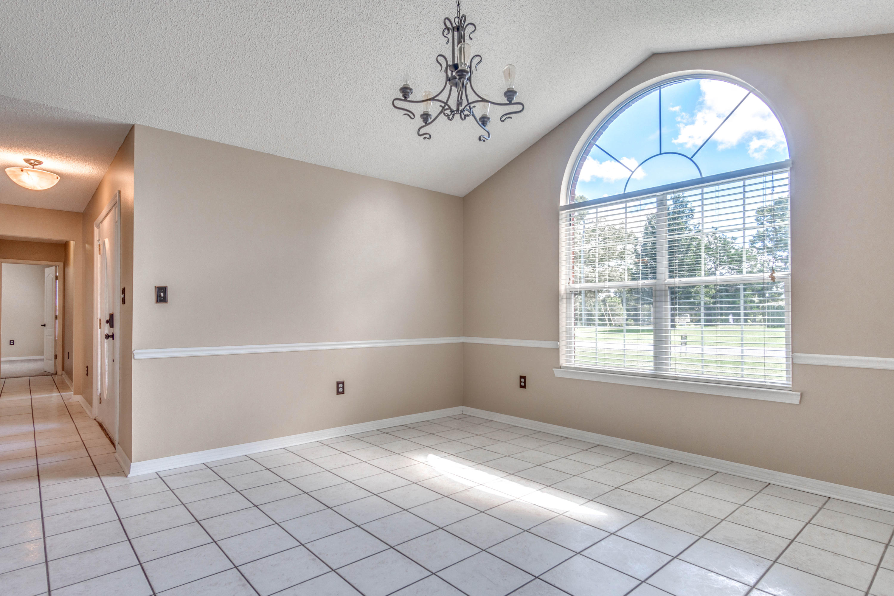 DEER VALLEY ESTATES - Residential