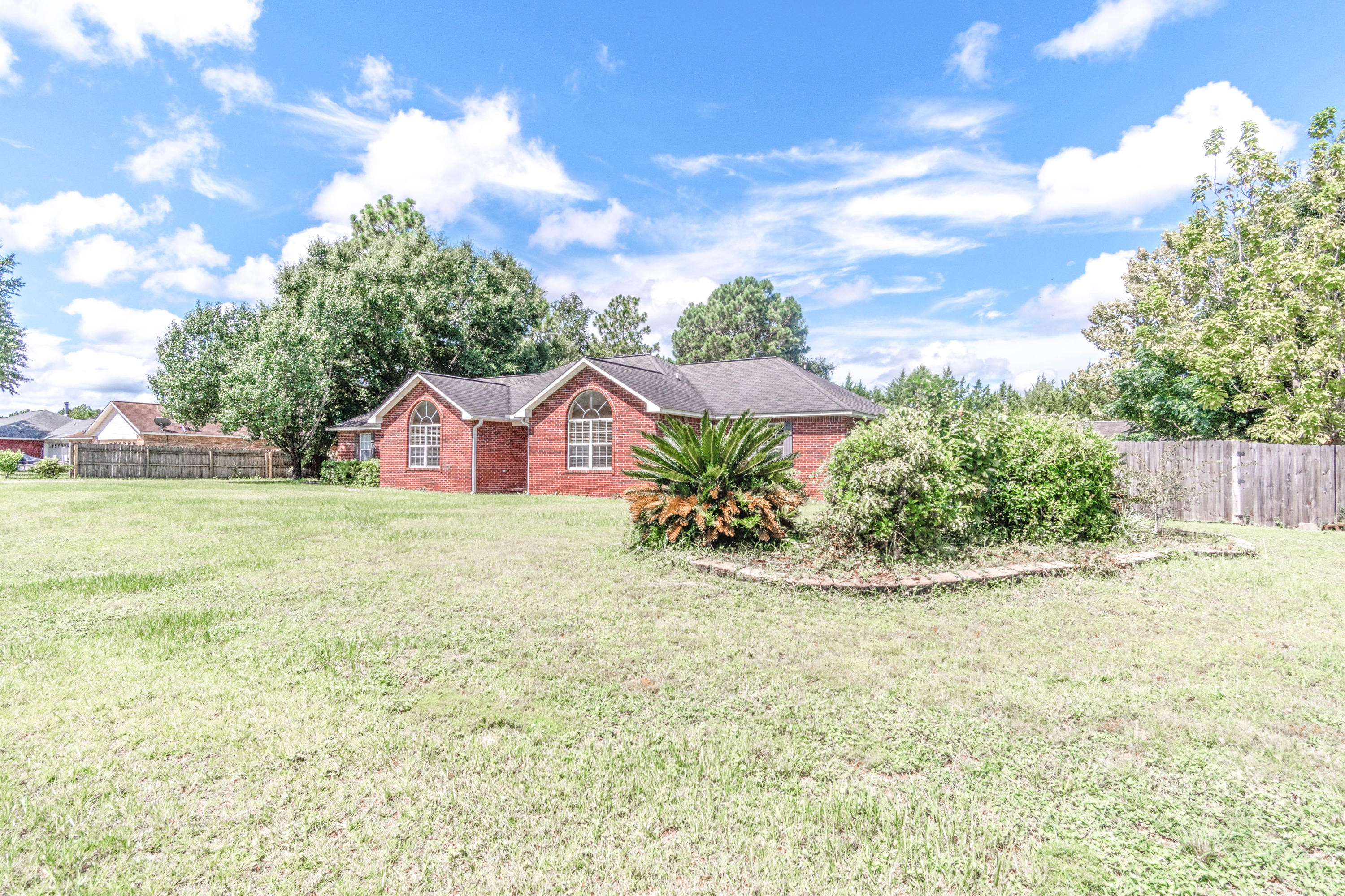 DEER VALLEY ESTATES - Residential