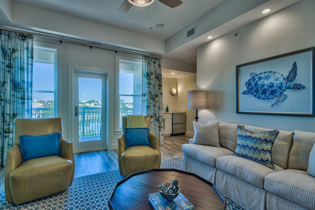 GRANDVIEW CONDO - Residential