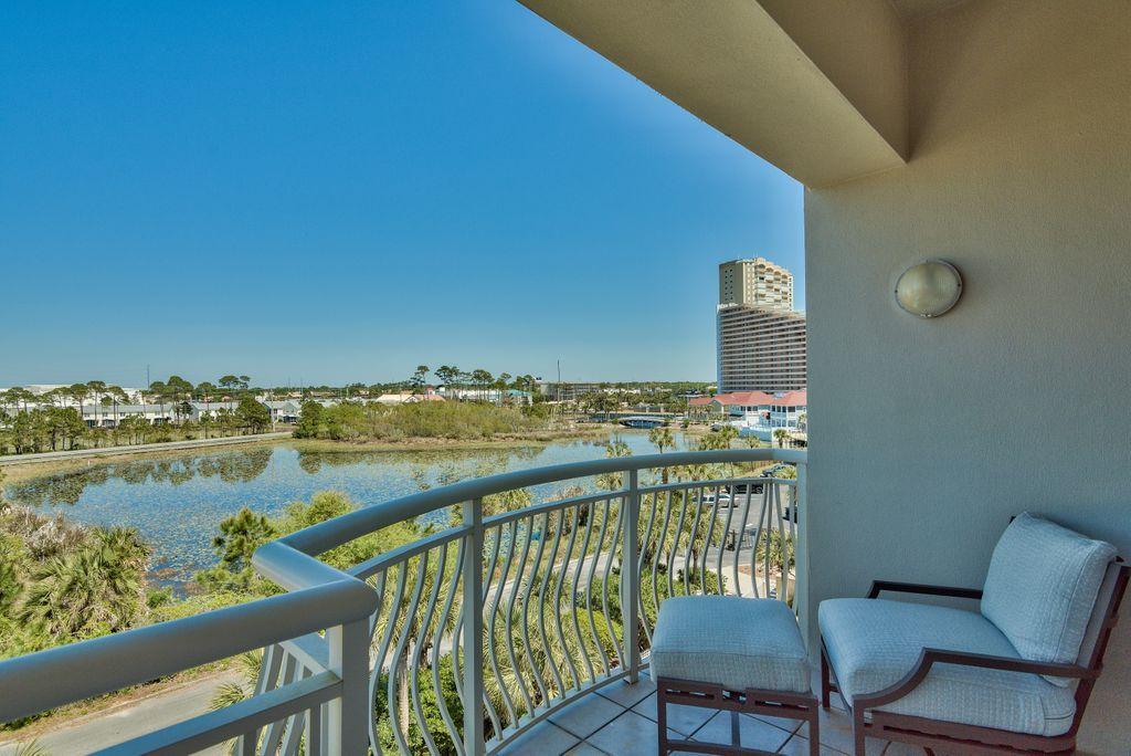 GRANDVIEW CONDO - Residential