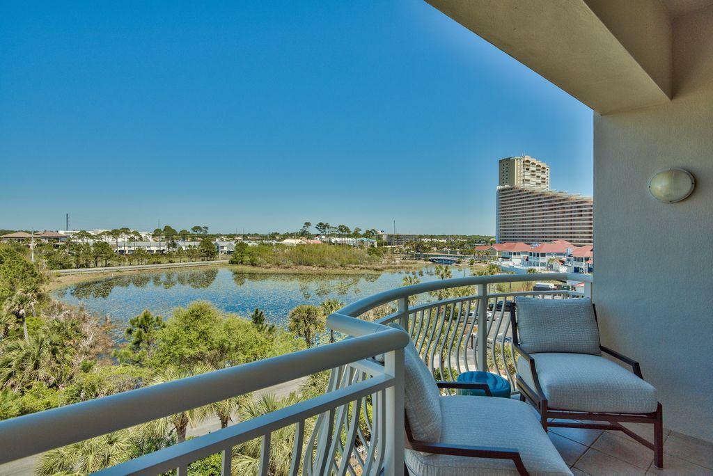 GRANDVIEW CONDO - Residential