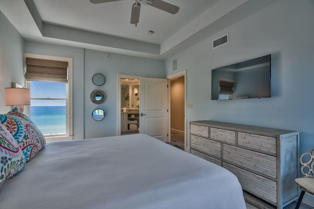 GRANDVIEW CONDO - Residential