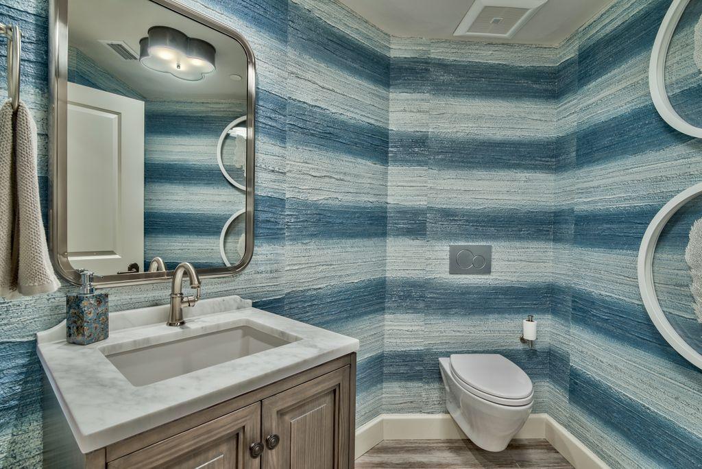 GRANDVIEW CONDO - Residential